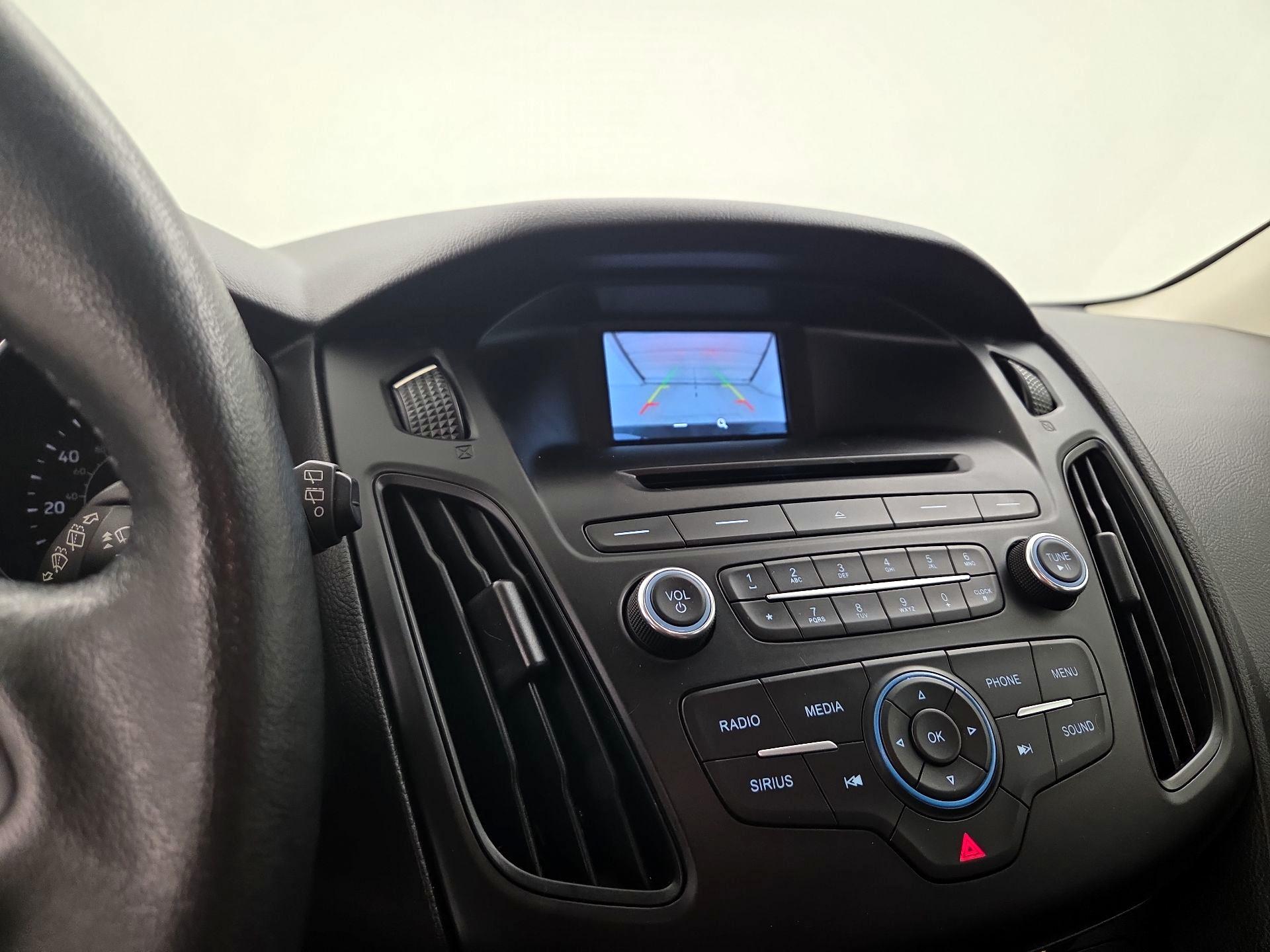 Thumbnail: 2017 Ford Focus - 14