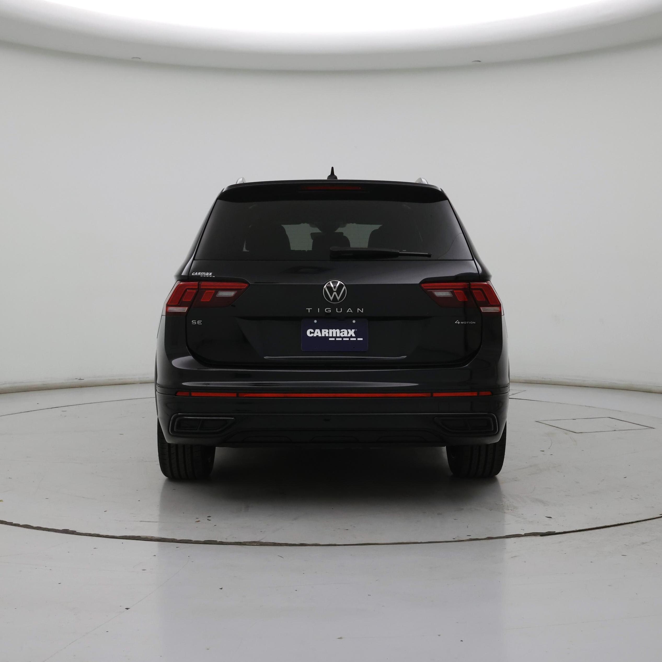 Thumbnail: 2023 Volkswagen Tiguan - 6
