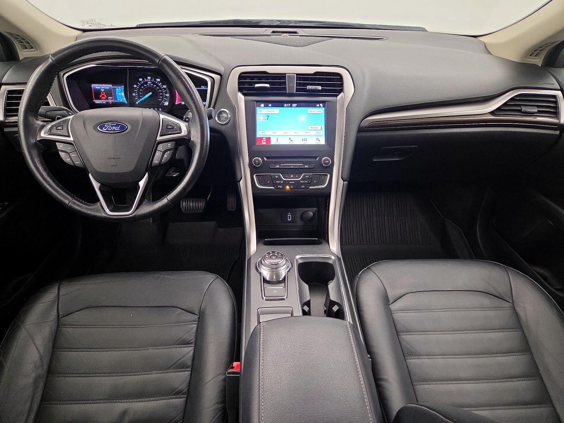 Thumbnail: 2017 Ford Fusion - 9