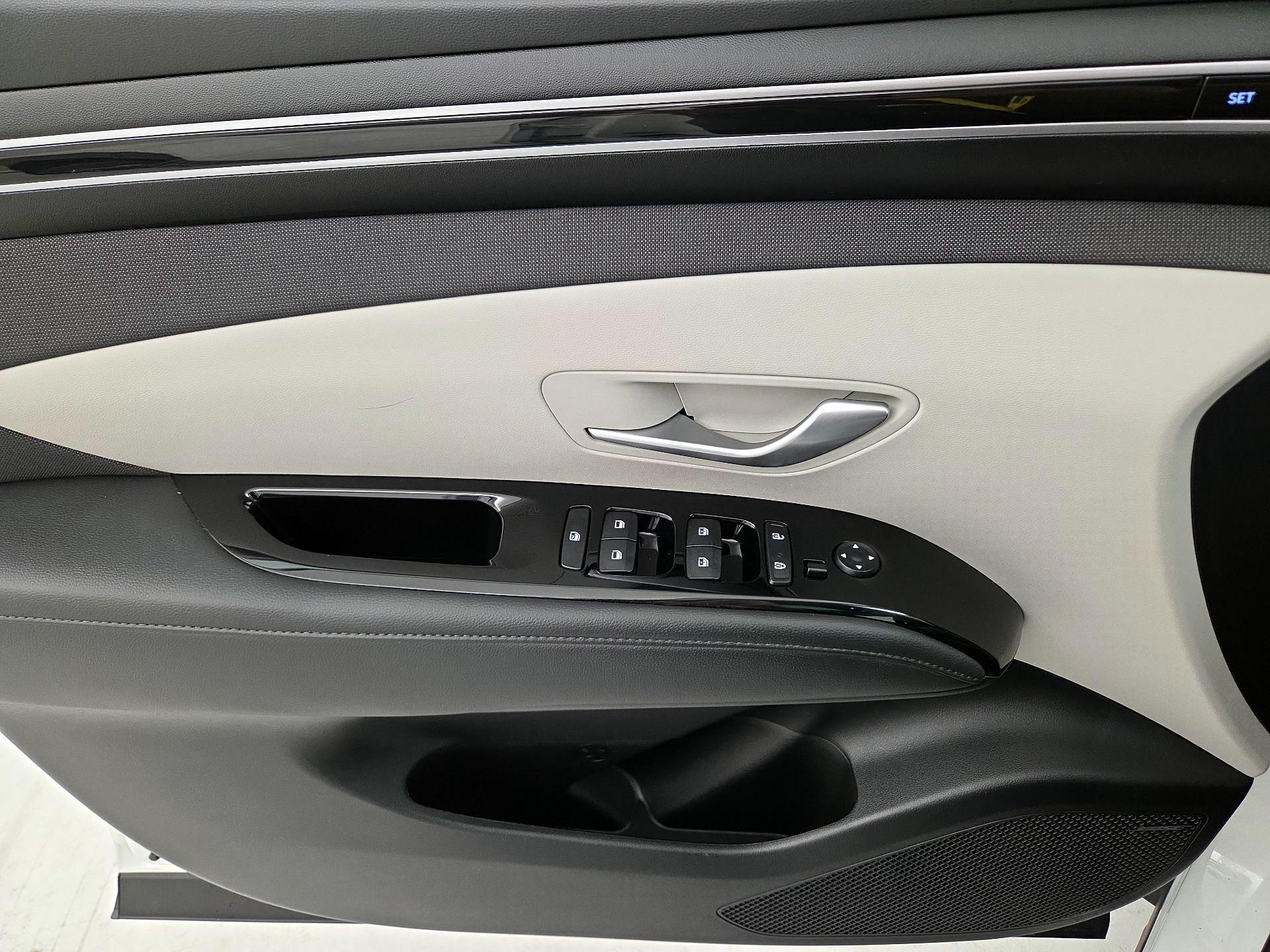 Thumbnail: 2023 Hyundai Tucson - 12