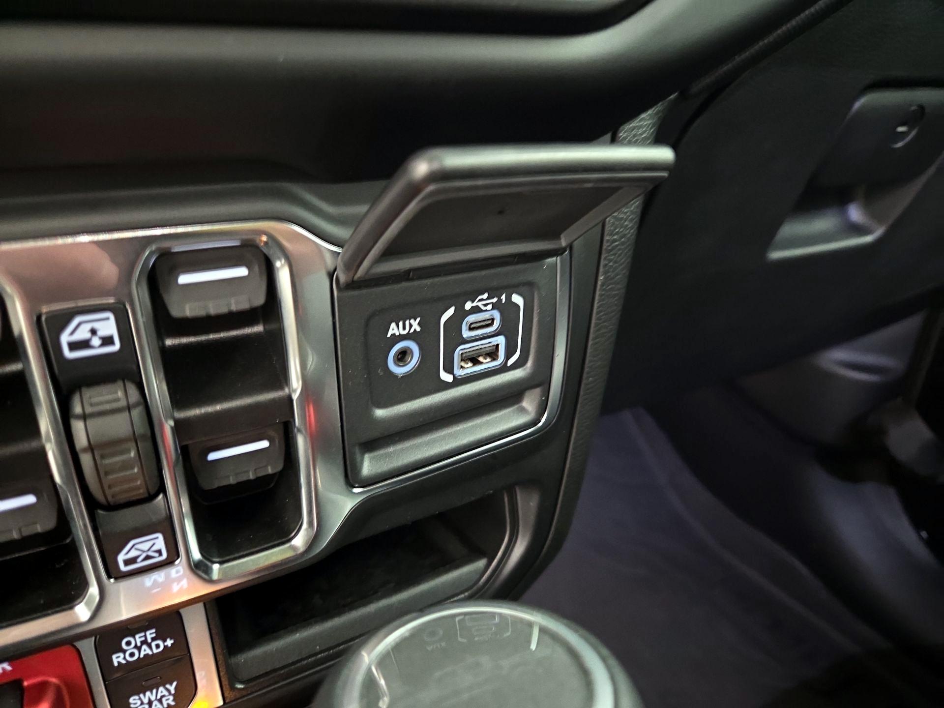 Thumbnail: 2023 Jeep Gladiator - 19