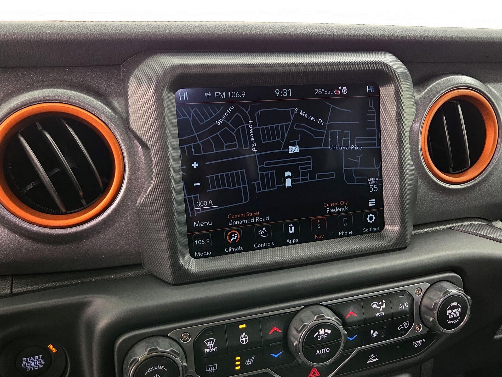 Thumbnail: 2023 Jeep Gladiator - 14