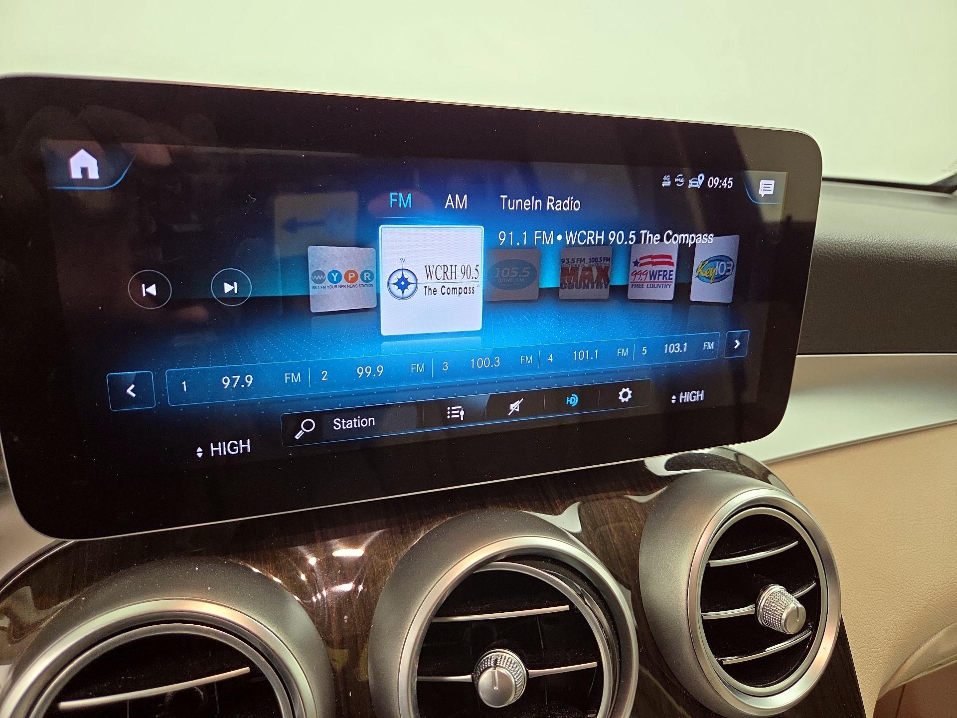 Thumbnail: 2020 Mercedes-Benz GLC - 16