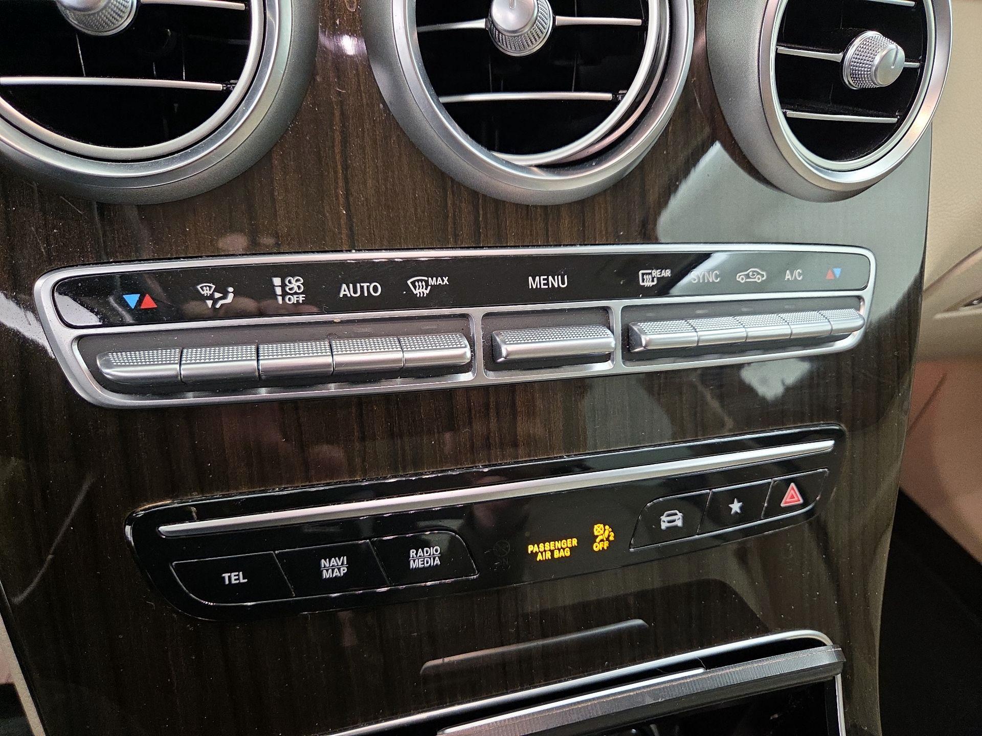 Thumbnail: 2020 Mercedes-Benz GLC - 17