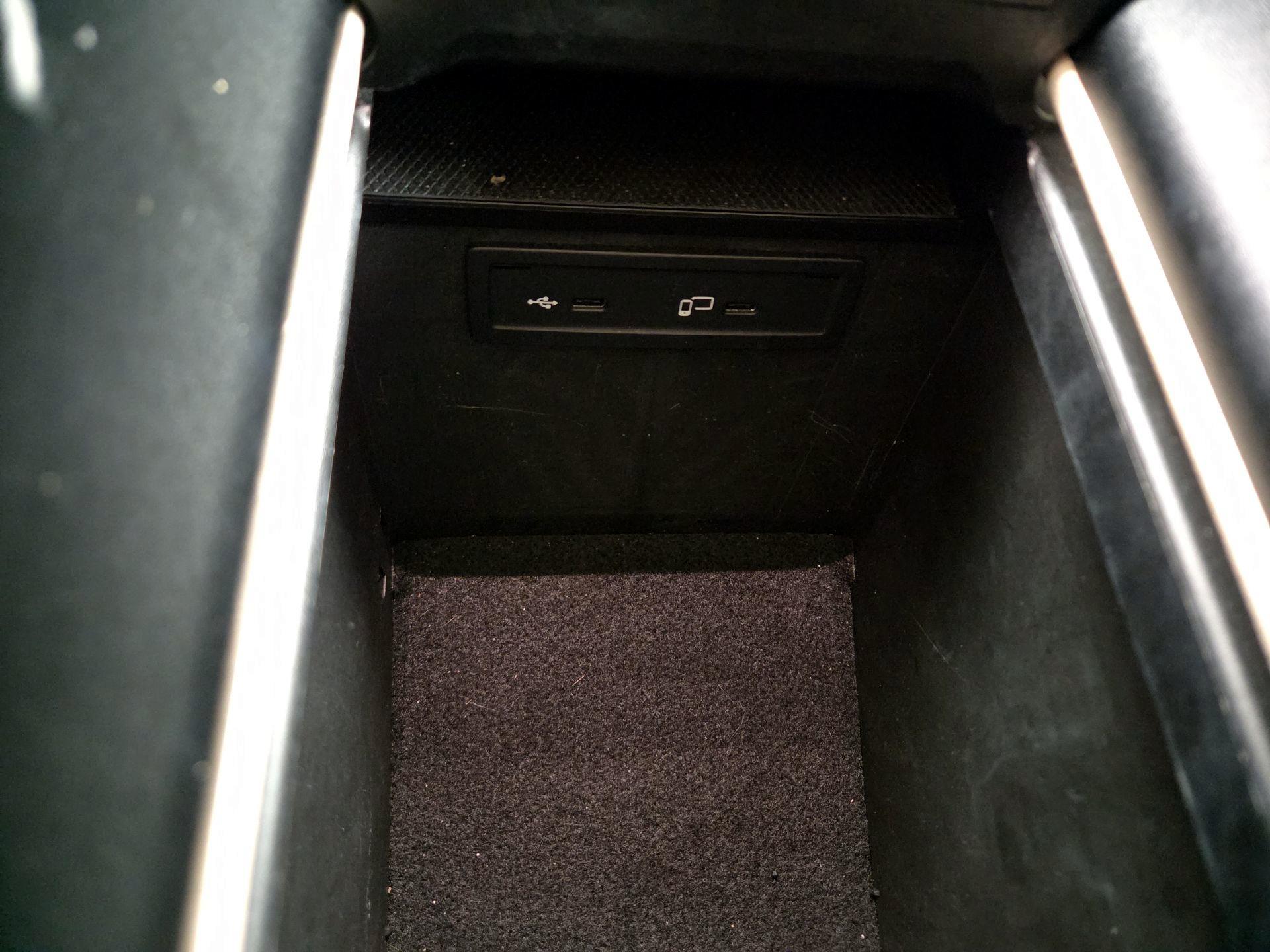 Thumbnail: 2020 Mercedes-Benz GLC - 19