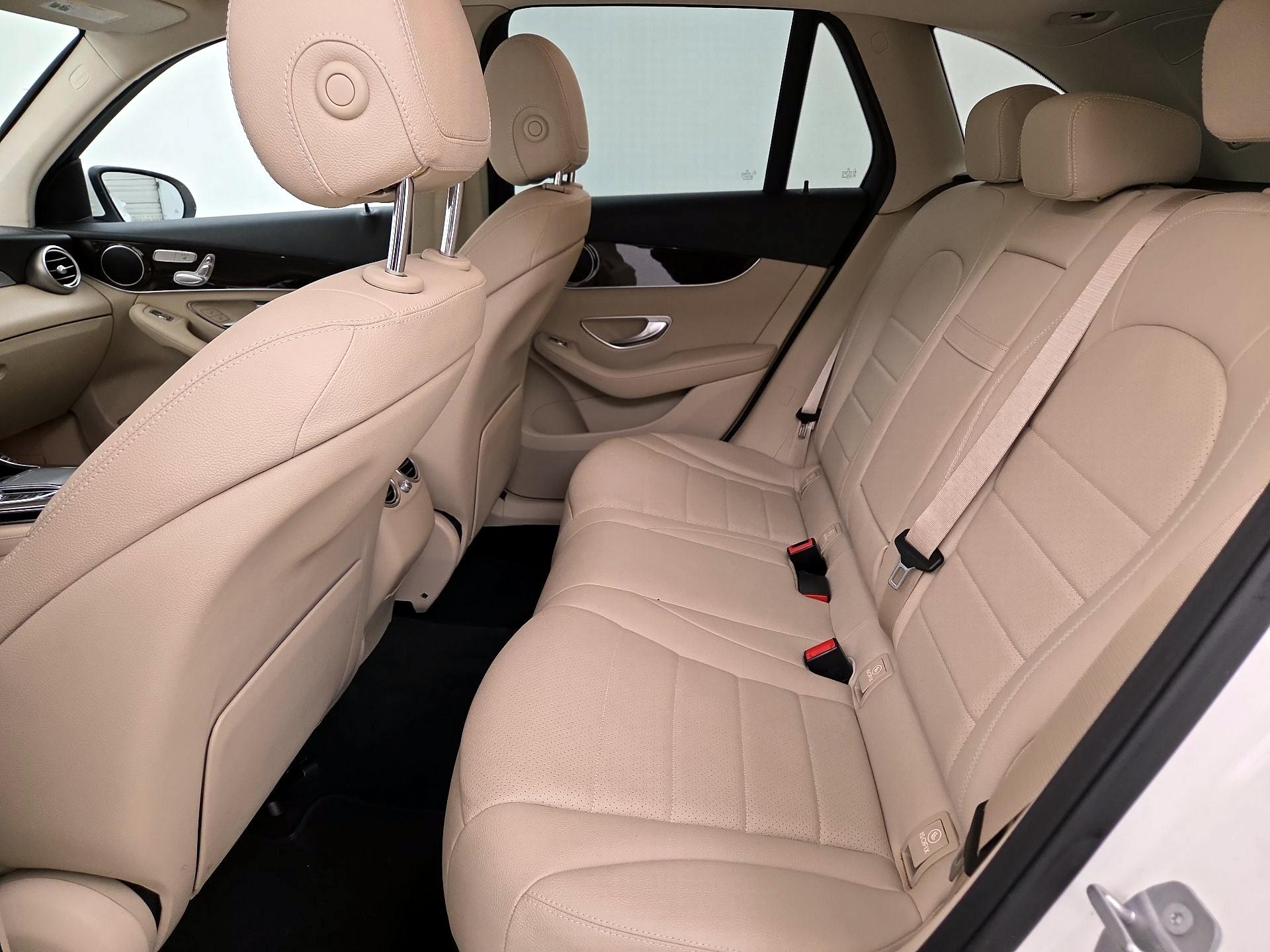 Thumbnail: 2020 Mercedes-Benz GLC - 20