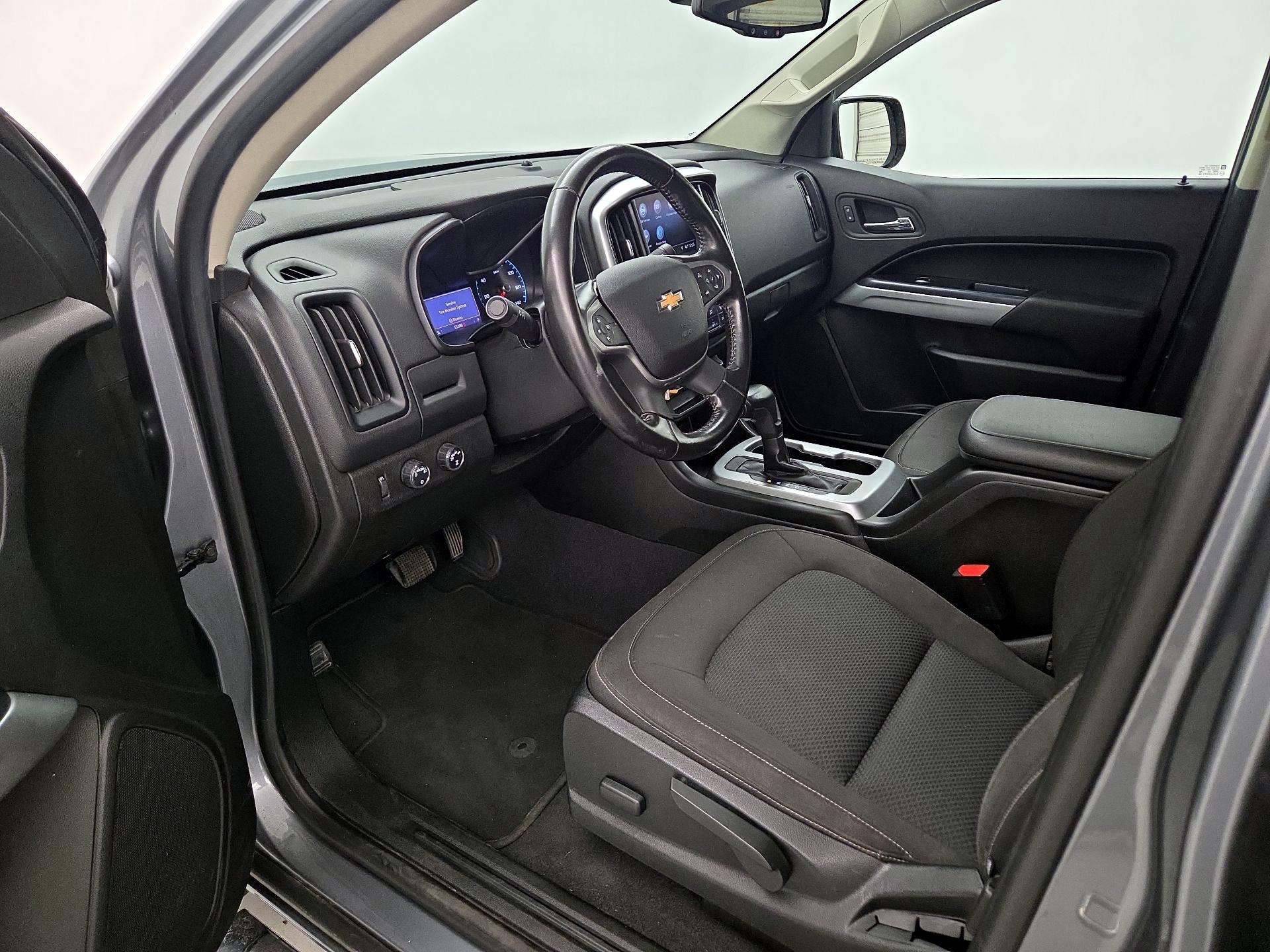 Thumbnail: 2020 Chevrolet Colorado - 9