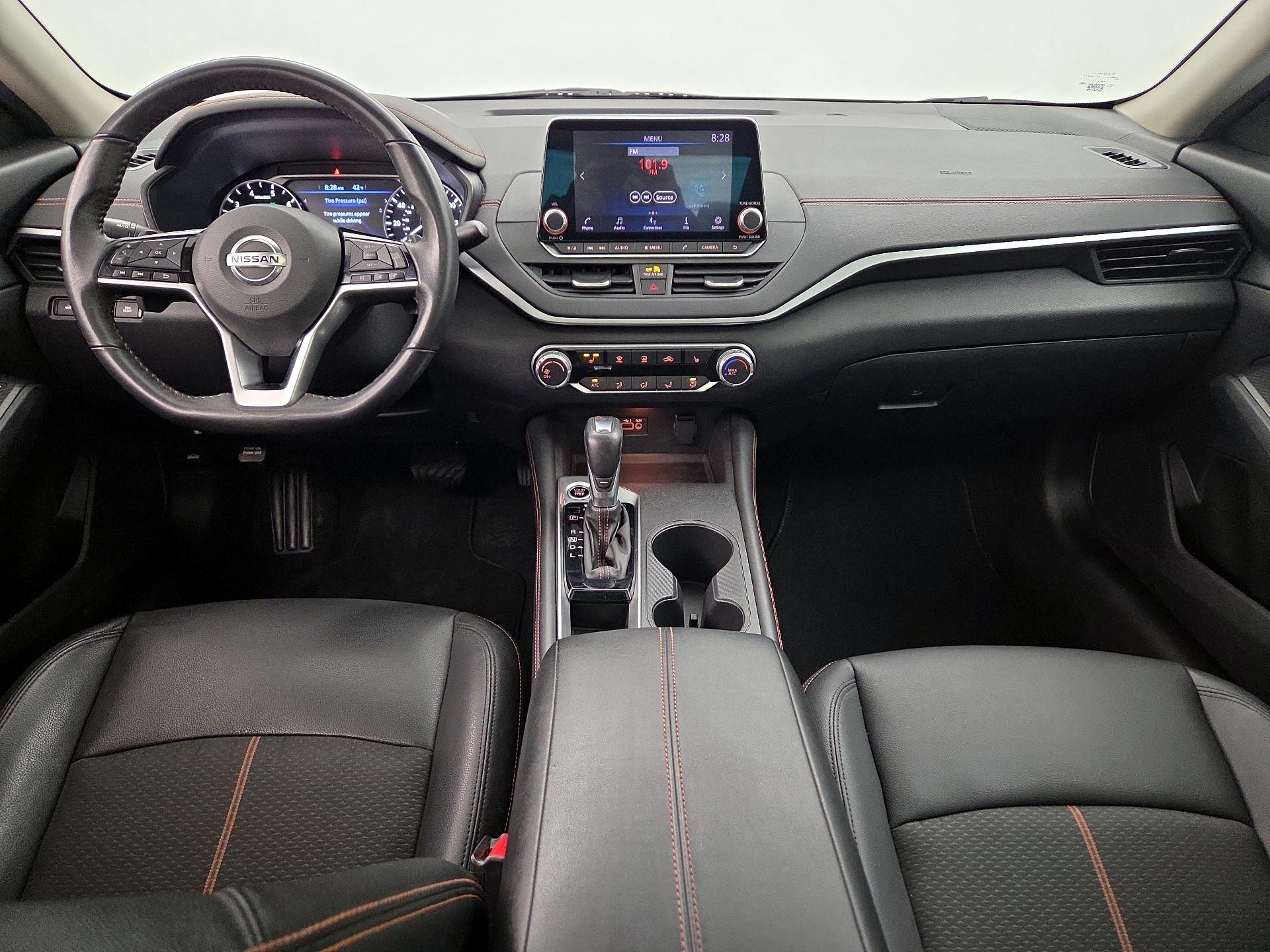 Thumbnail: 2020 Nissan Altima - 9