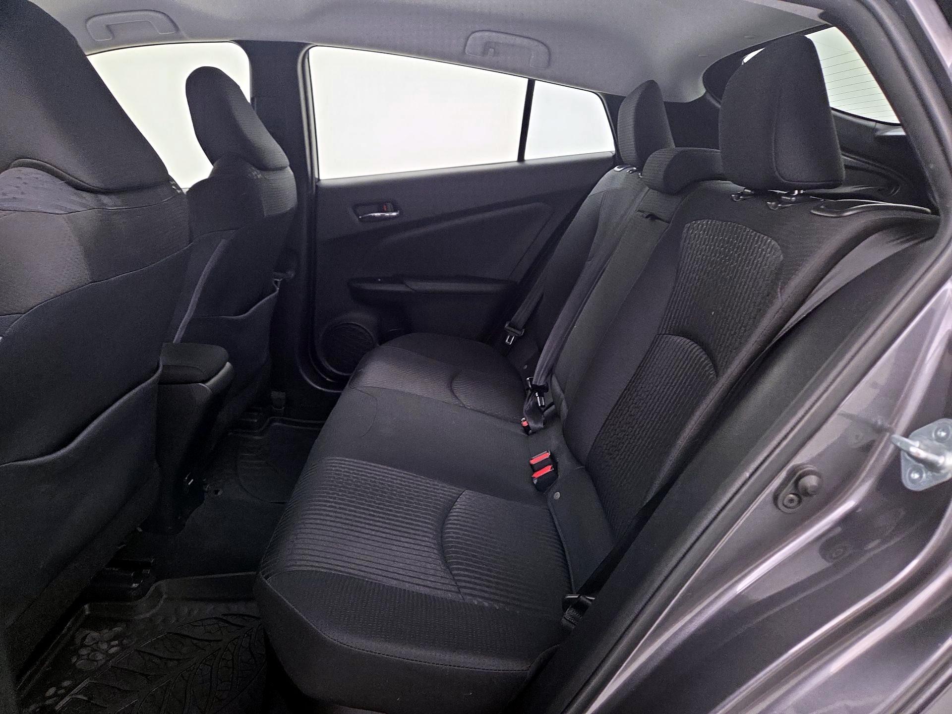 Thumbnail: 2018 Toyota Prius - 19