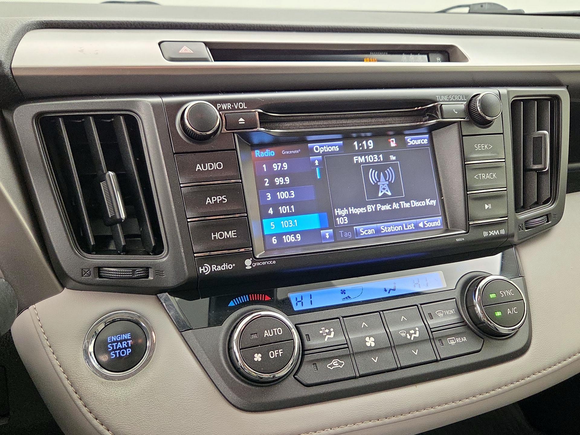 Thumbnail: 2018 Toyota RAV4 - 16