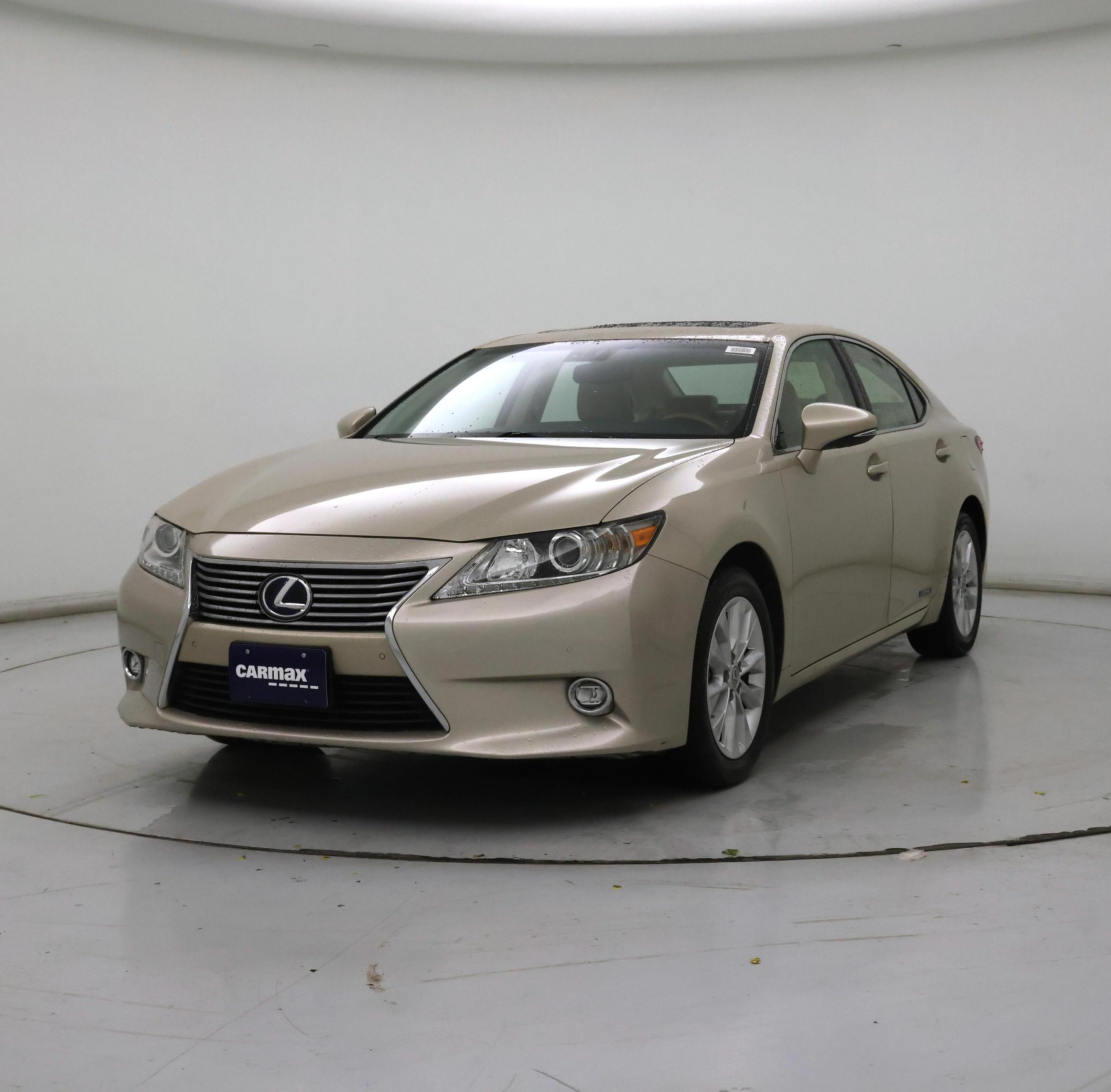 Thumbnail: 2014 Lexus ES - 4