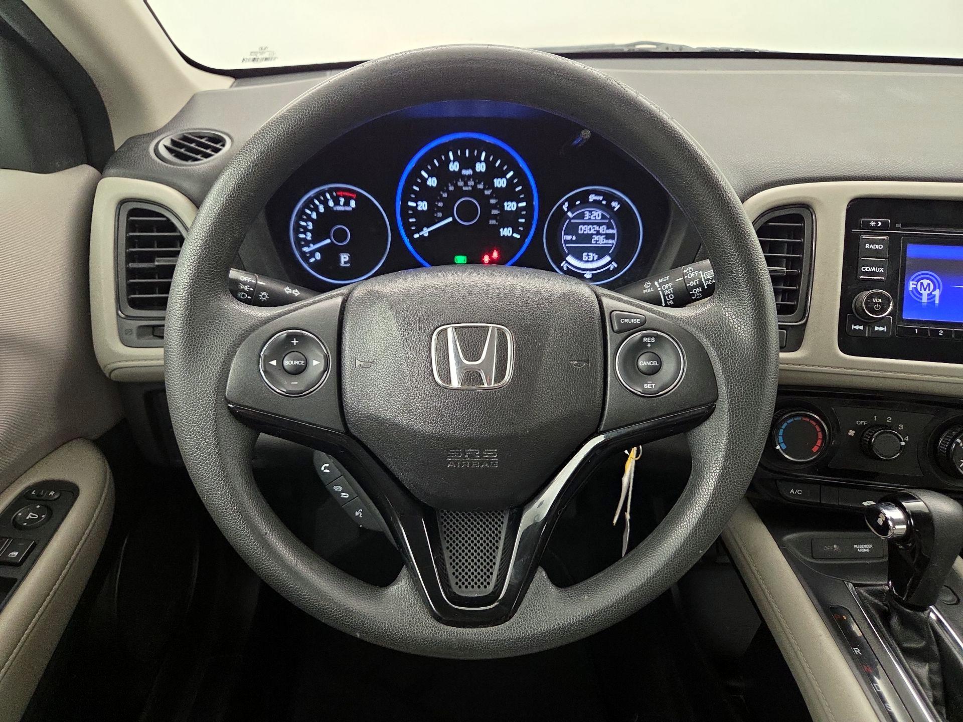 Thumbnail: 2016 Honda HR-V - 10