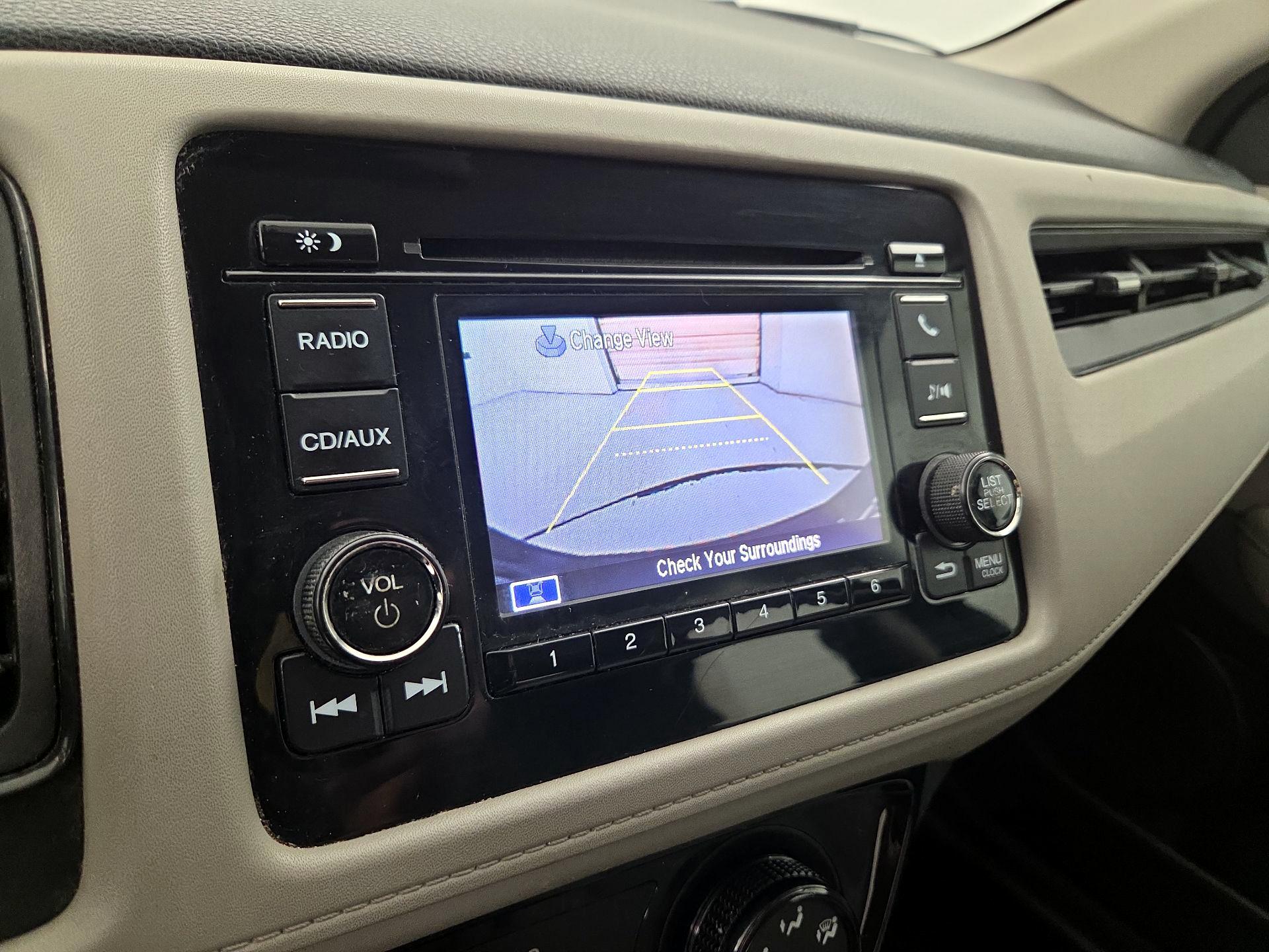 Thumbnail: 2016 Honda HR-V - 14