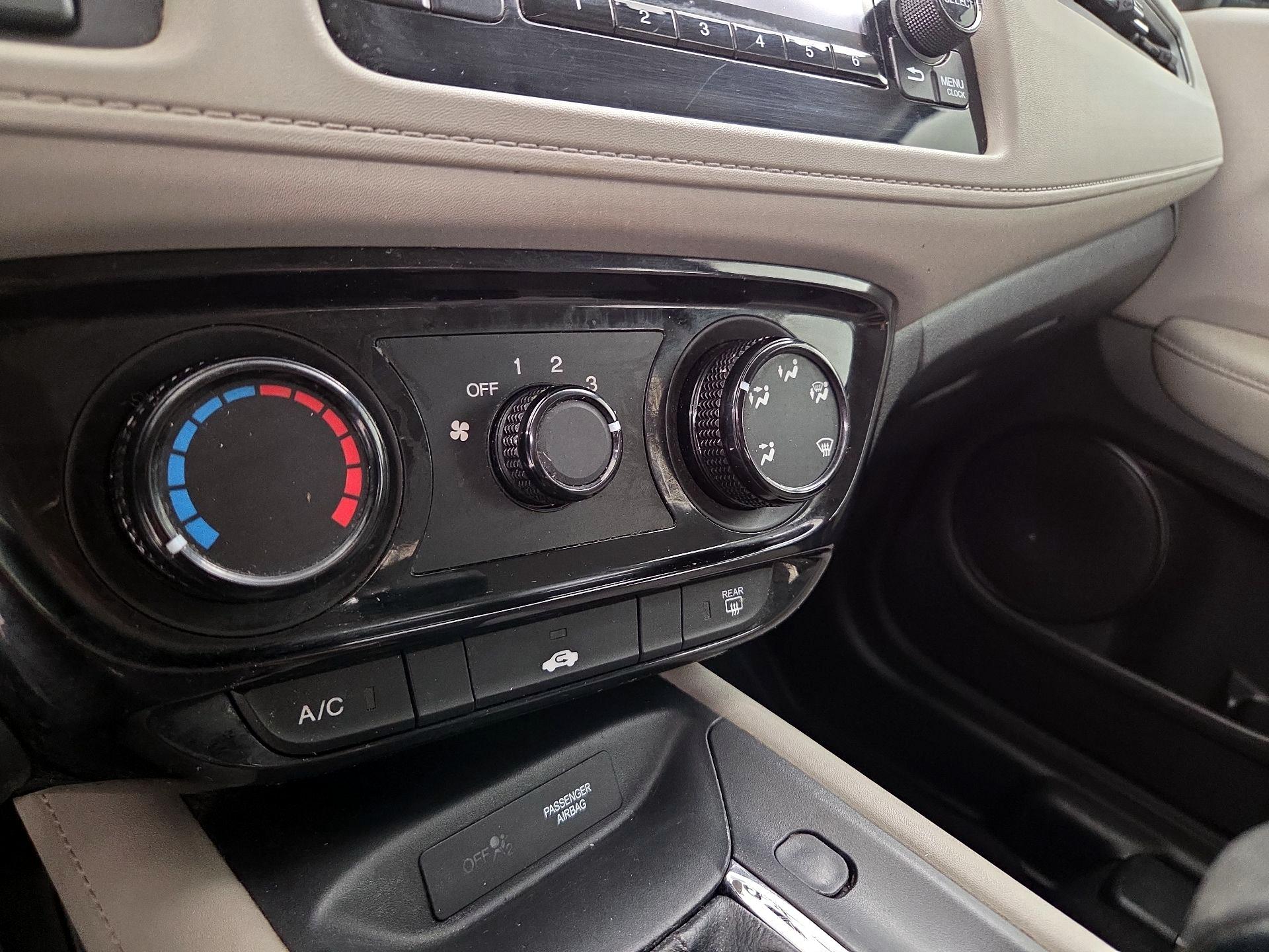 Thumbnail: 2016 Honda HR-V - 16