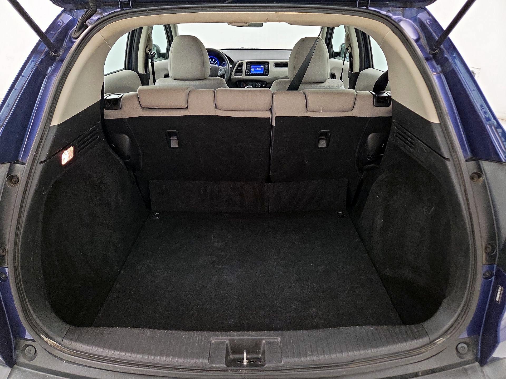 Thumbnail: 2016 Honda HR-V - 20