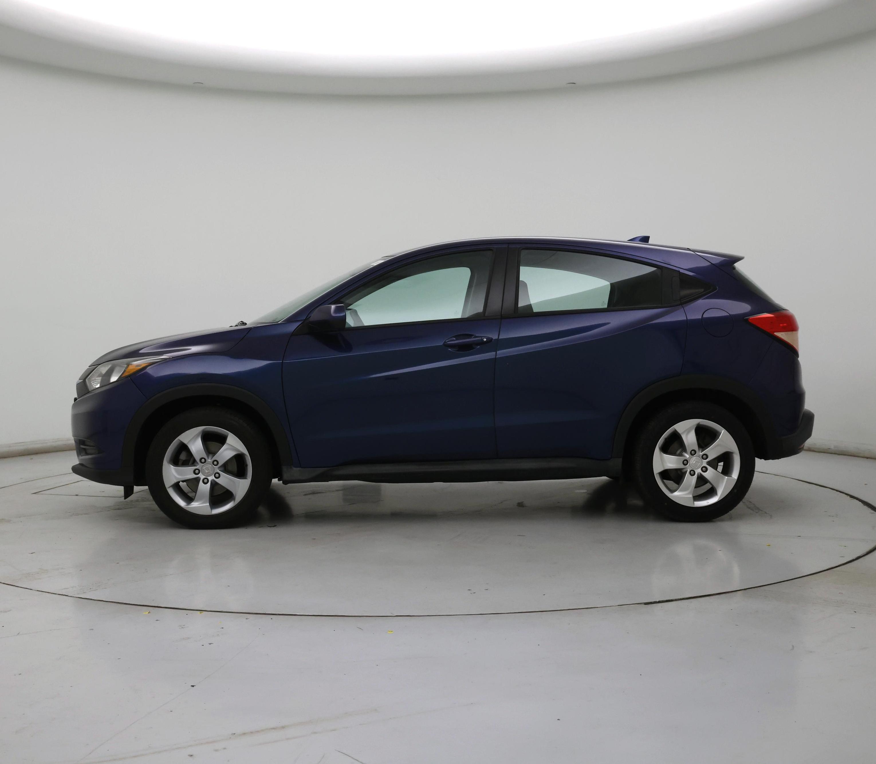 Thumbnail: 2016 Honda HR-V - 3