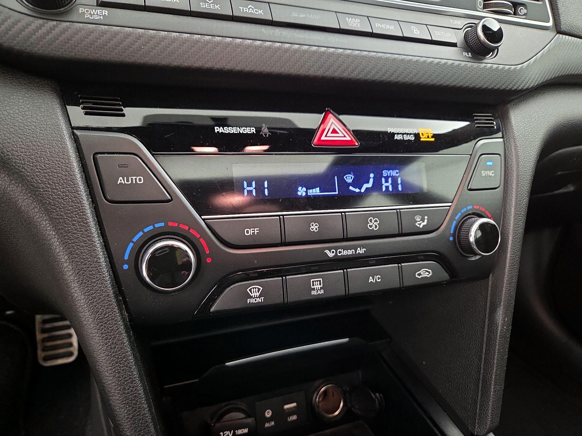 Thumbnail: 2018 Hyundai Elantra - 17