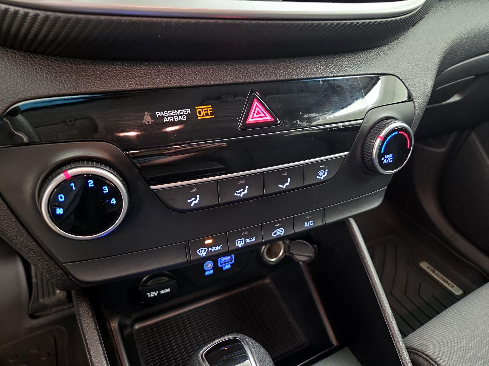 Thumbnail: 2020 Hyundai Tucson - 16