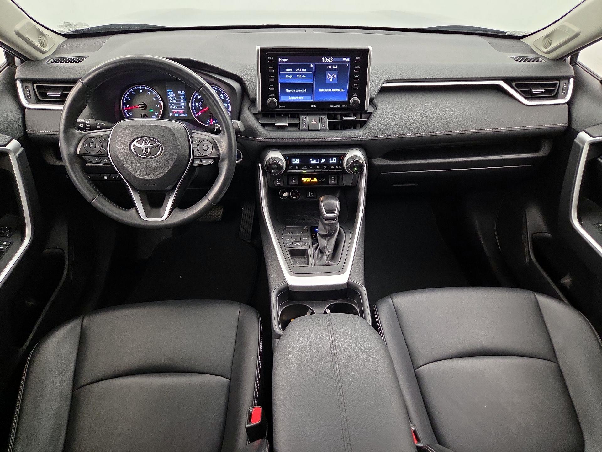 Thumbnail: 2019 Toyota RAV4 - 8