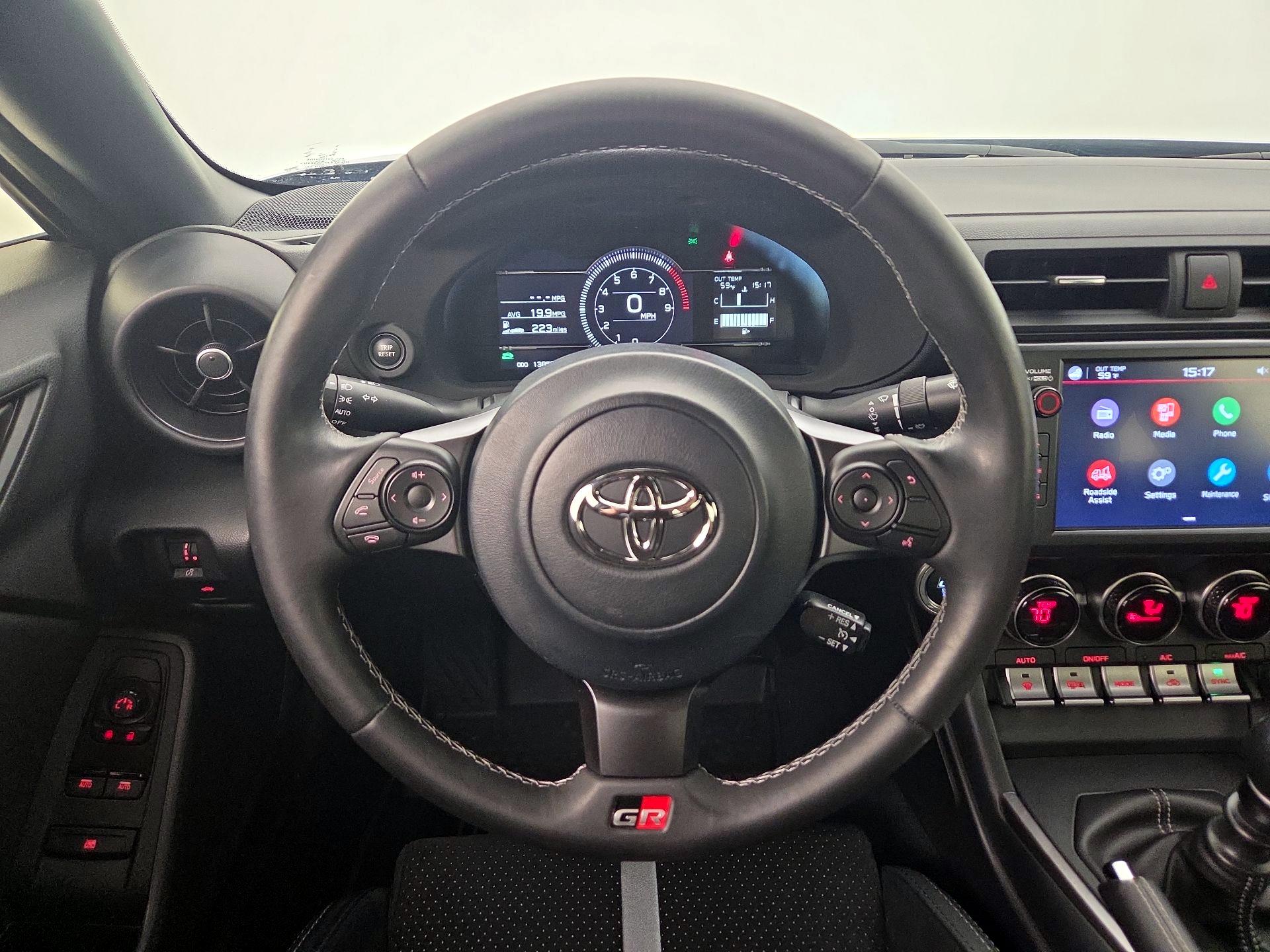 Thumbnail: 2023 Toyota GR86 - 10