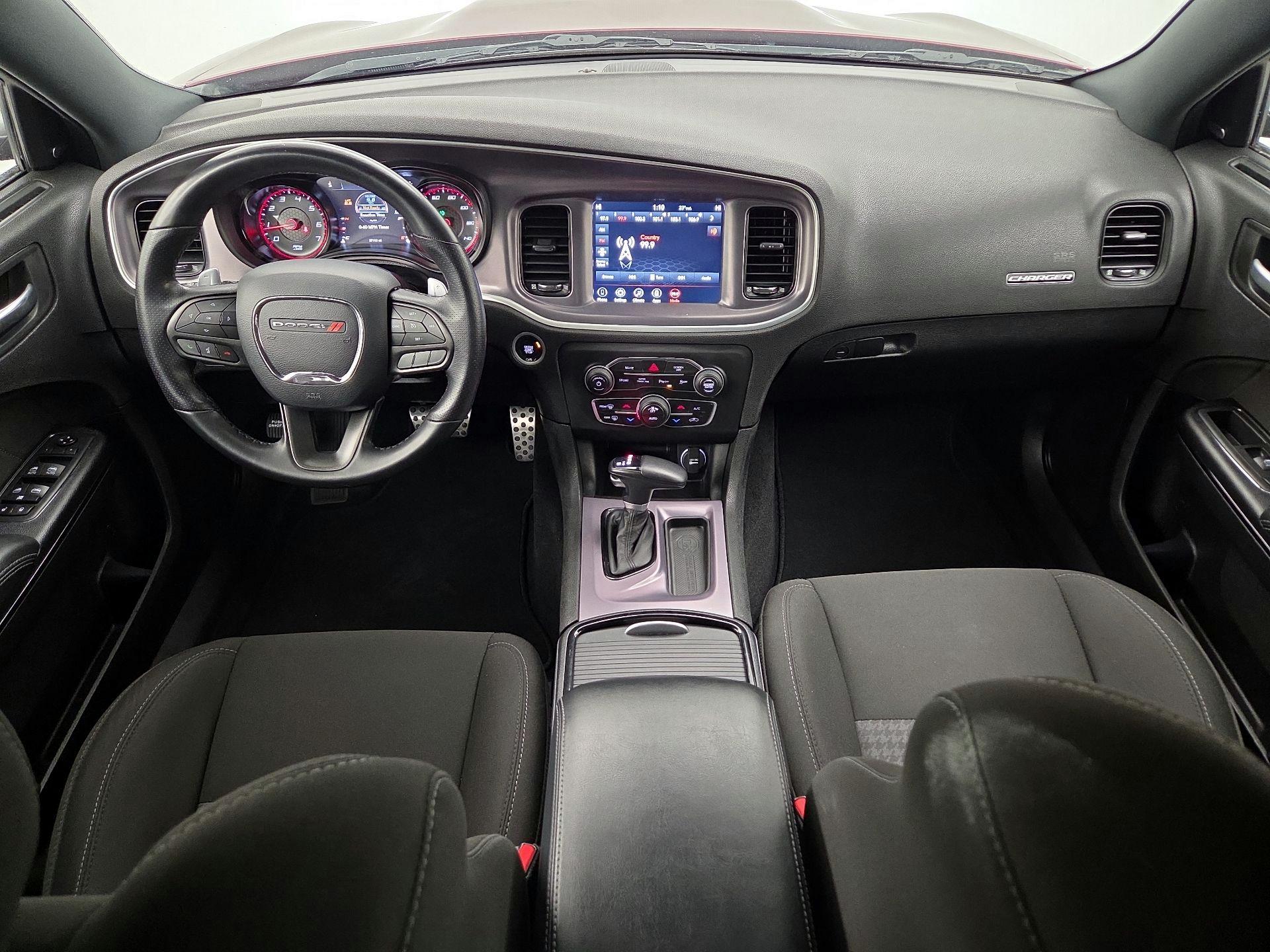 Thumbnail: 2020 Dodge Charger - 9