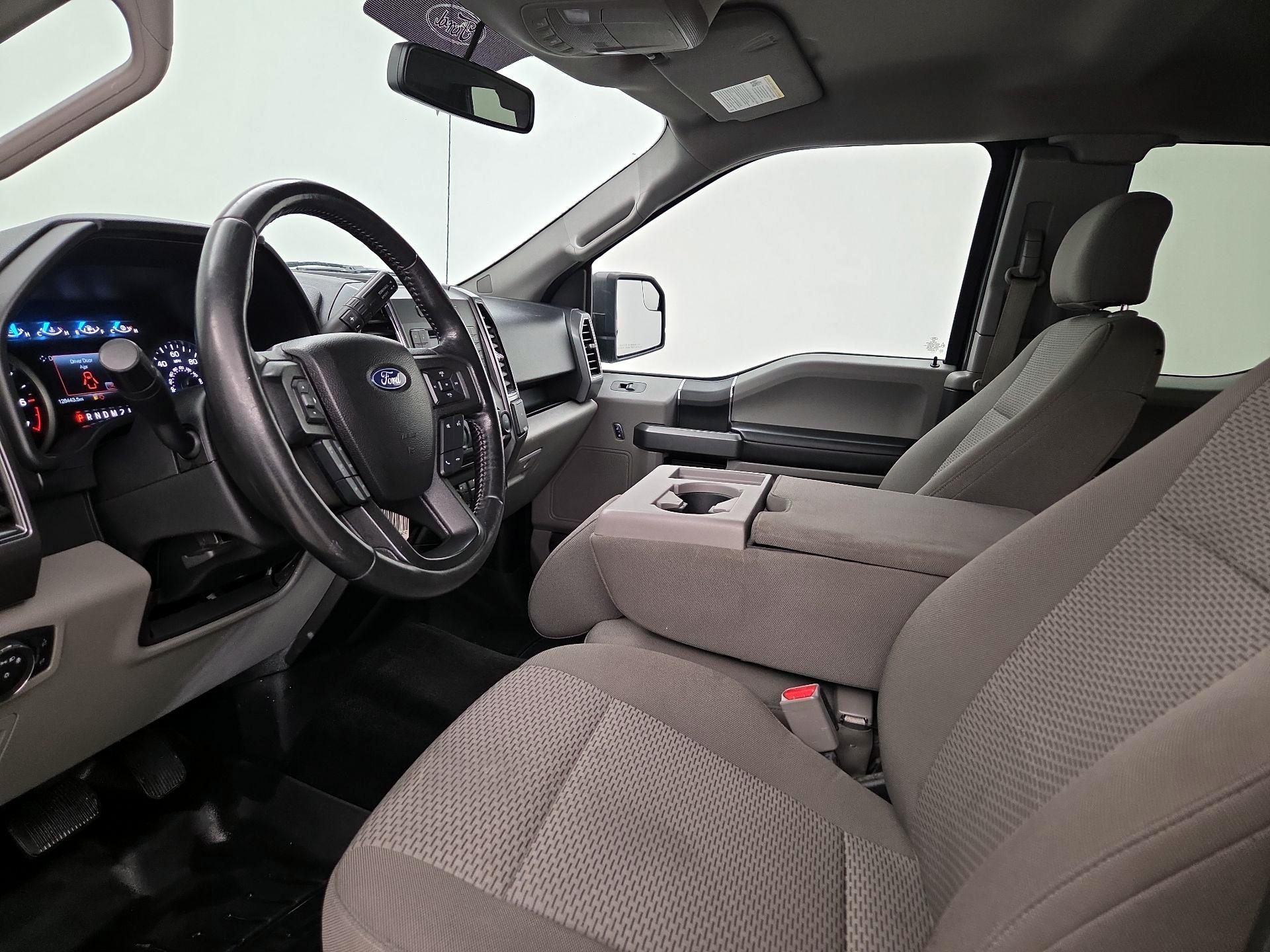 Thumbnail: 2017 Ford F-150 - 11