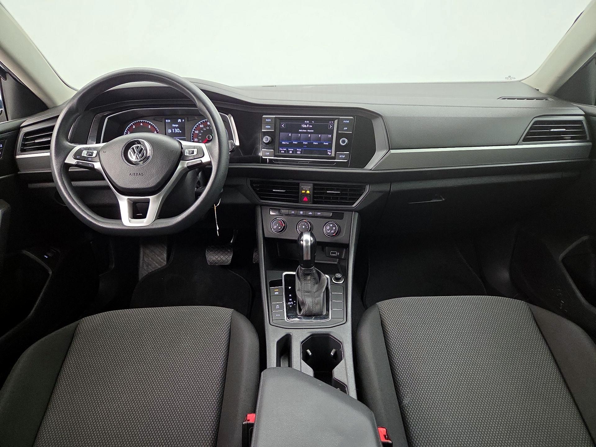 Thumbnail: 2019 Volkswagen Jetta - 9