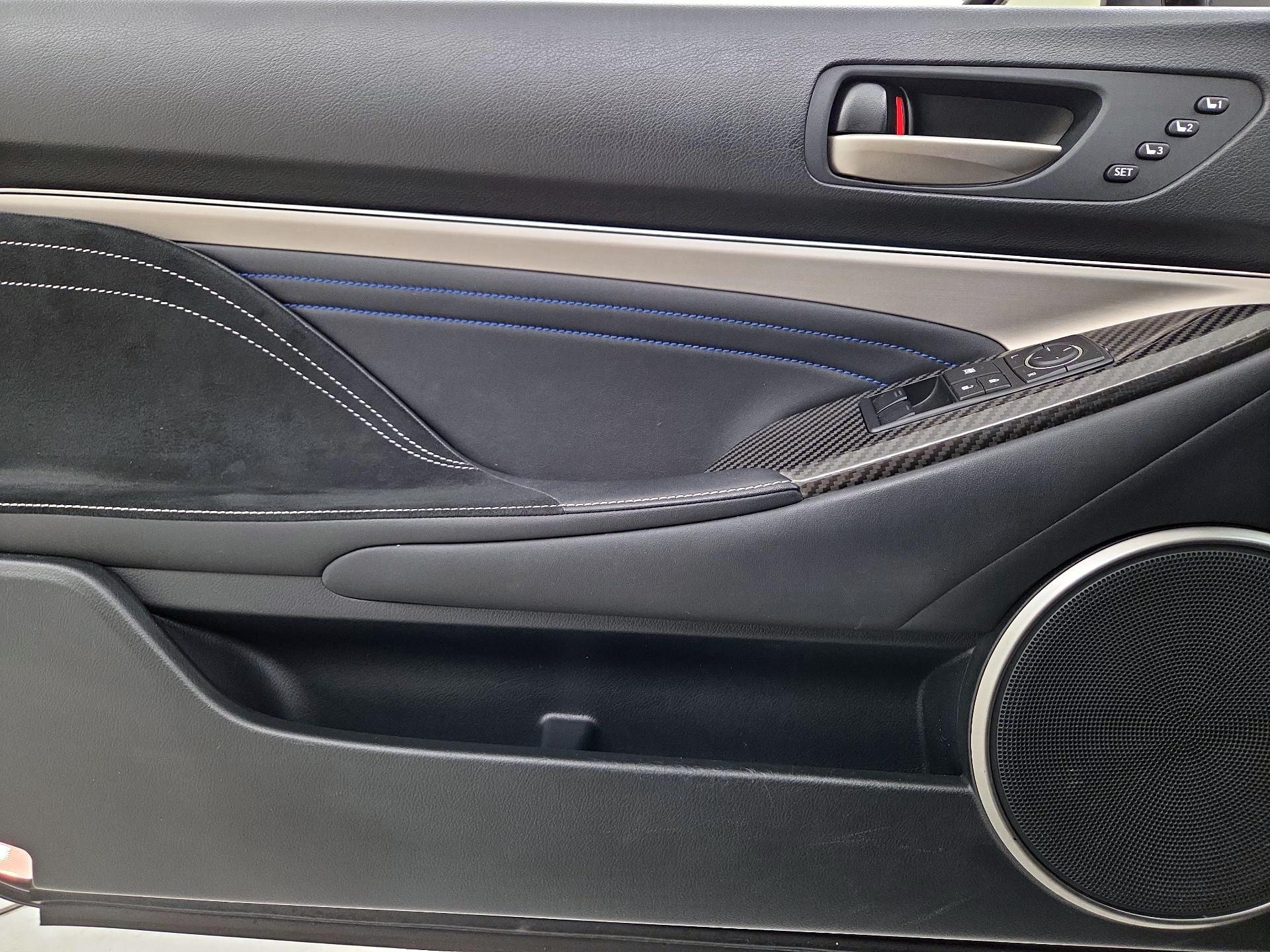 Thumbnail: 2015 Lexus RC - 12