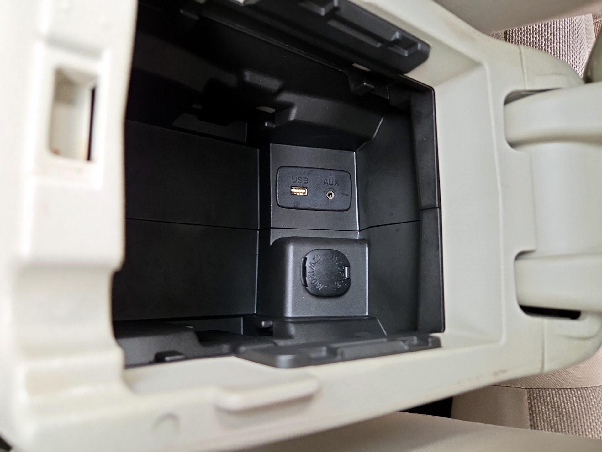 Thumbnail: 2015 Subaru XV Crosstrek - 18