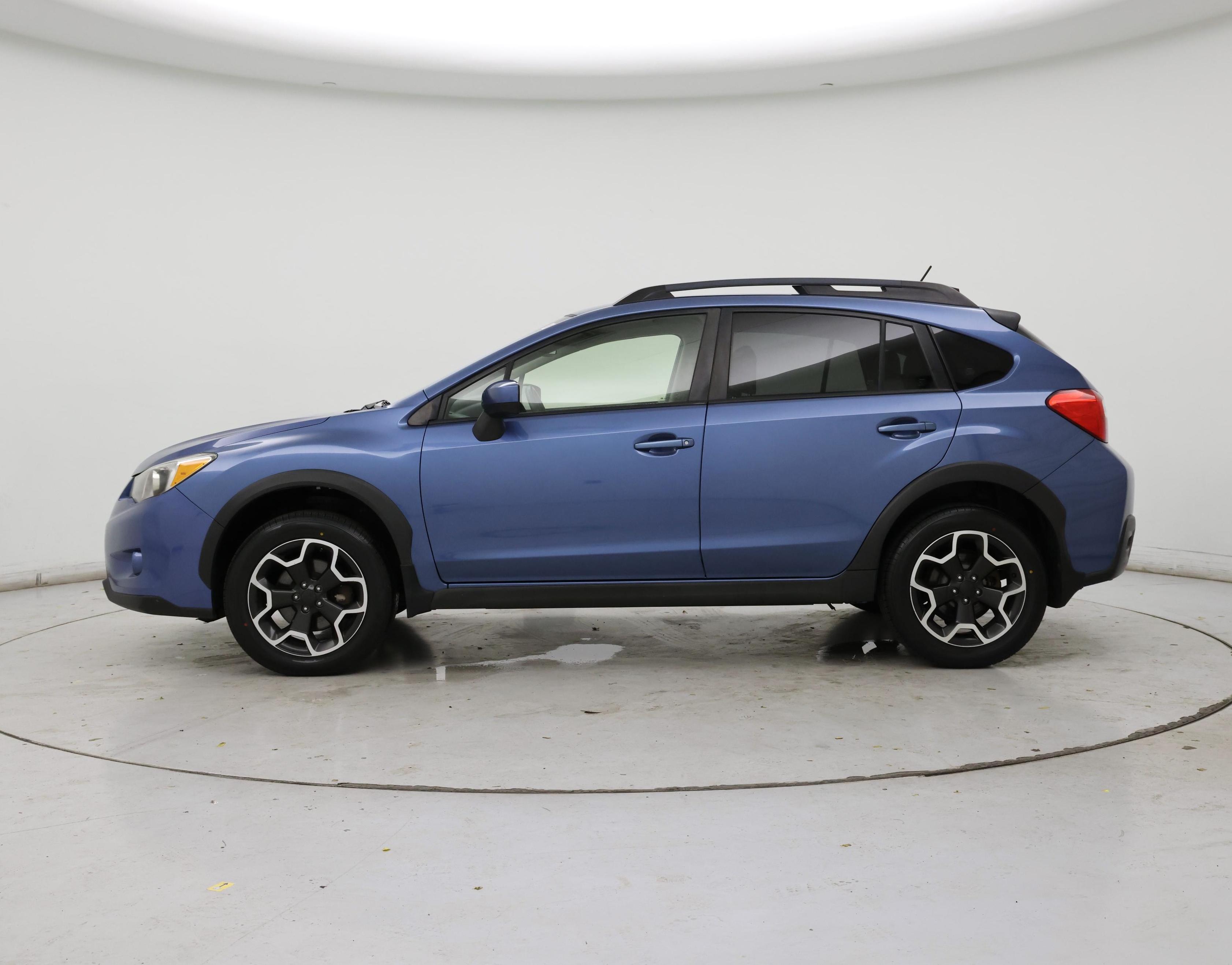 Thumbnail: 2015 Subaru XV Crosstrek - 3