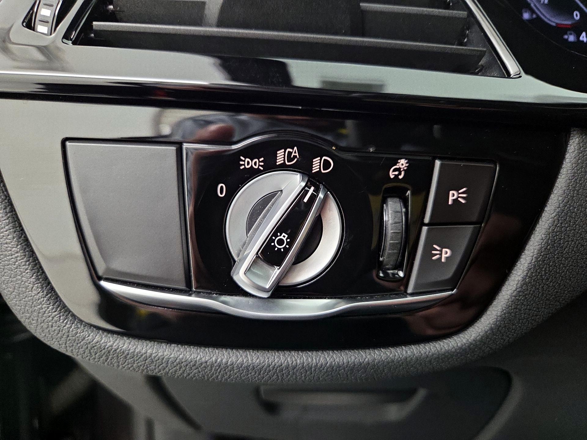 Thumbnail: 2020 BMW 5 Series - 13