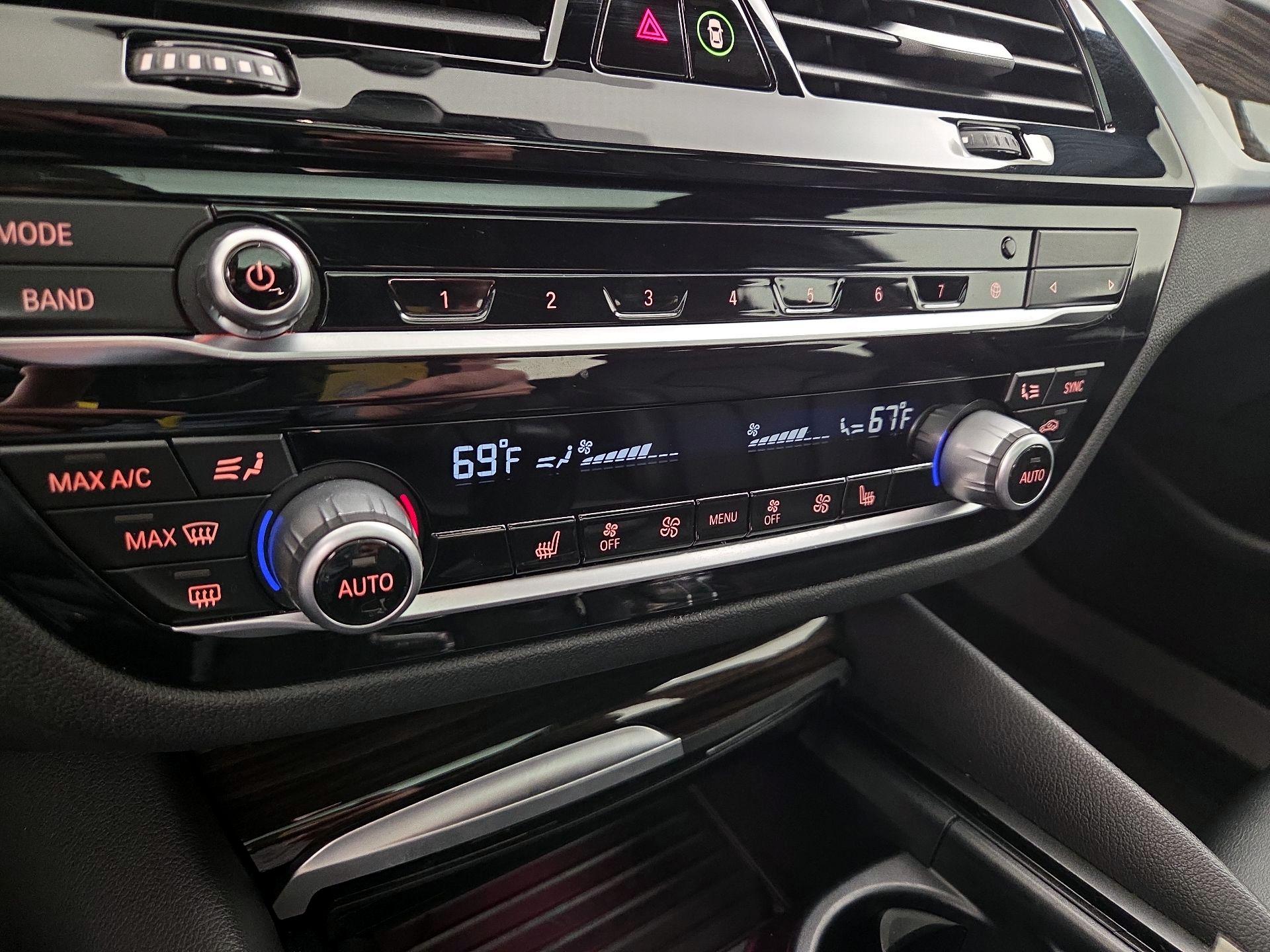 Thumbnail: 2020 BMW 5 Series - 17