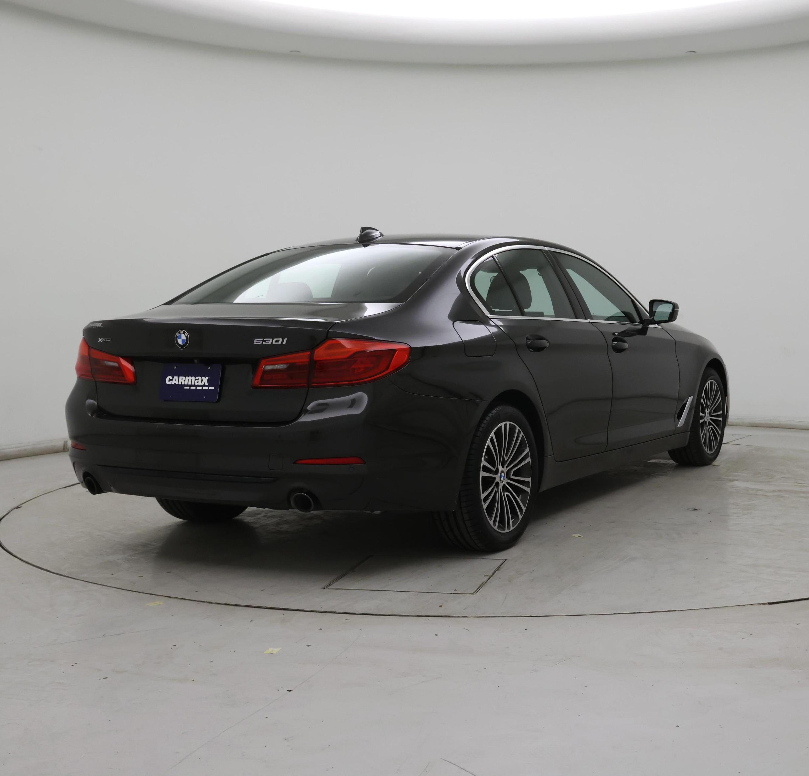 Thumbnail: 2020 BMW 5 Series - 8