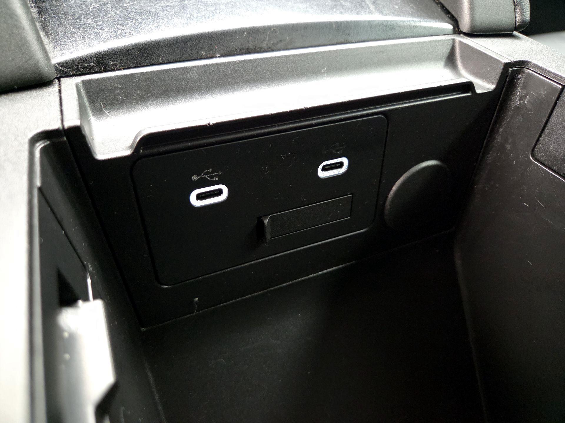 Thumbnail: 2024 Mazda Mazda3 - 18