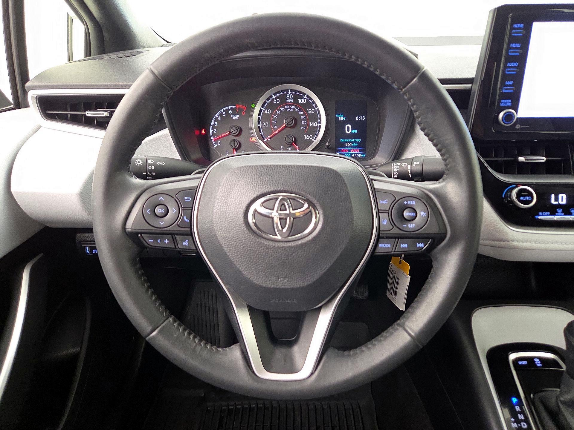 Thumbnail: 2022 Toyota Corolla - 10