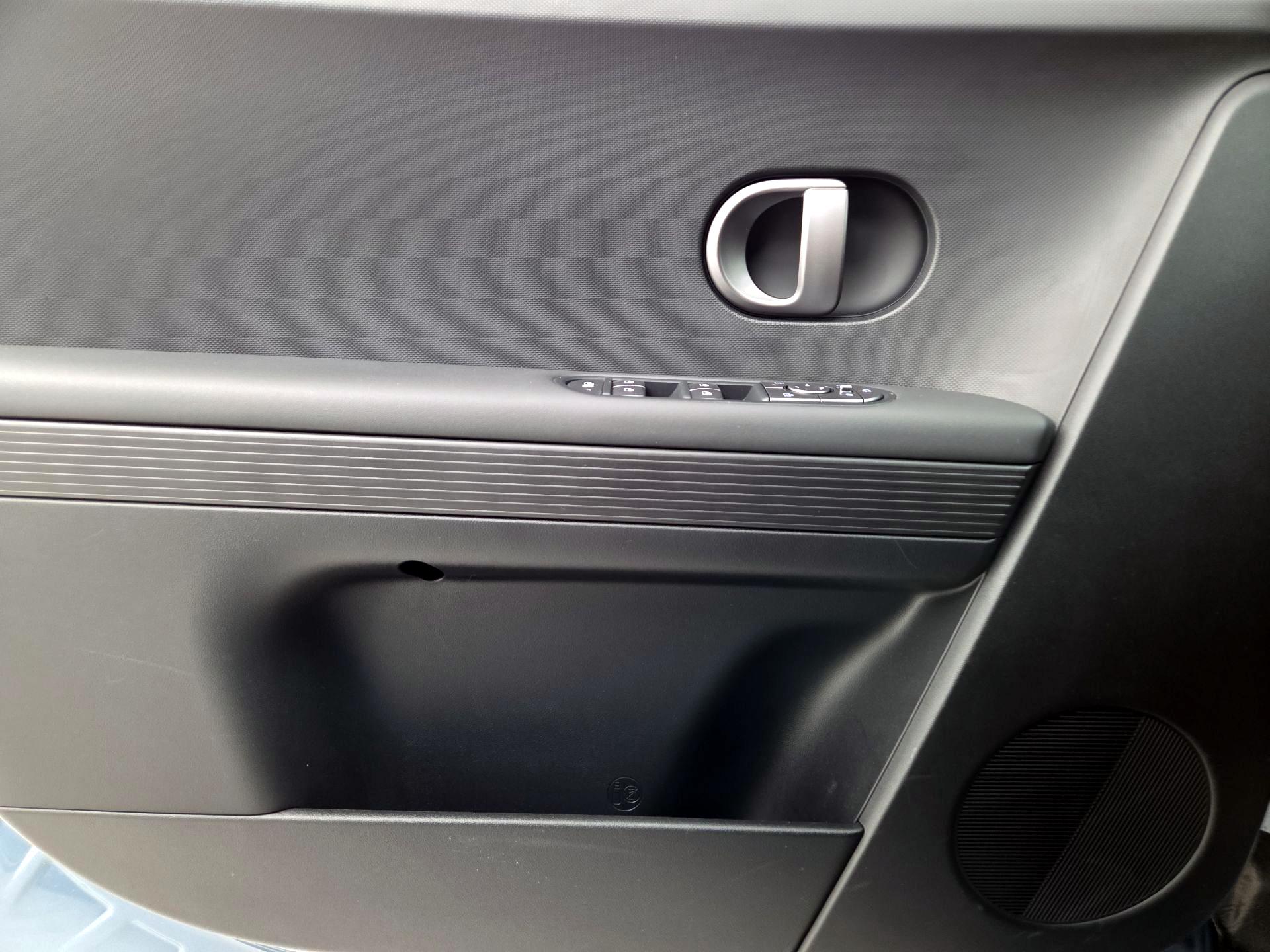 Thumbnail: 2025 Hyundai Ioniq 5 - 12