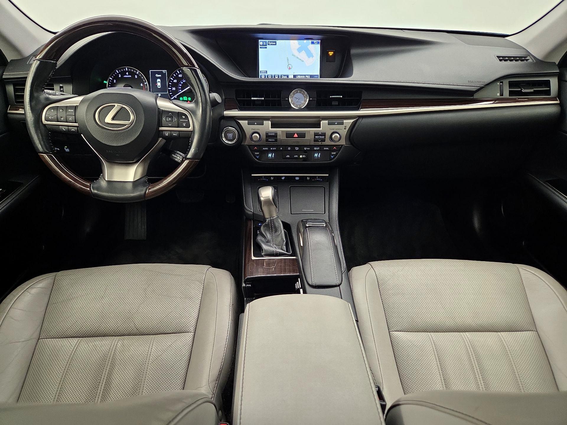 Thumbnail: 2016 Lexus ES - 9