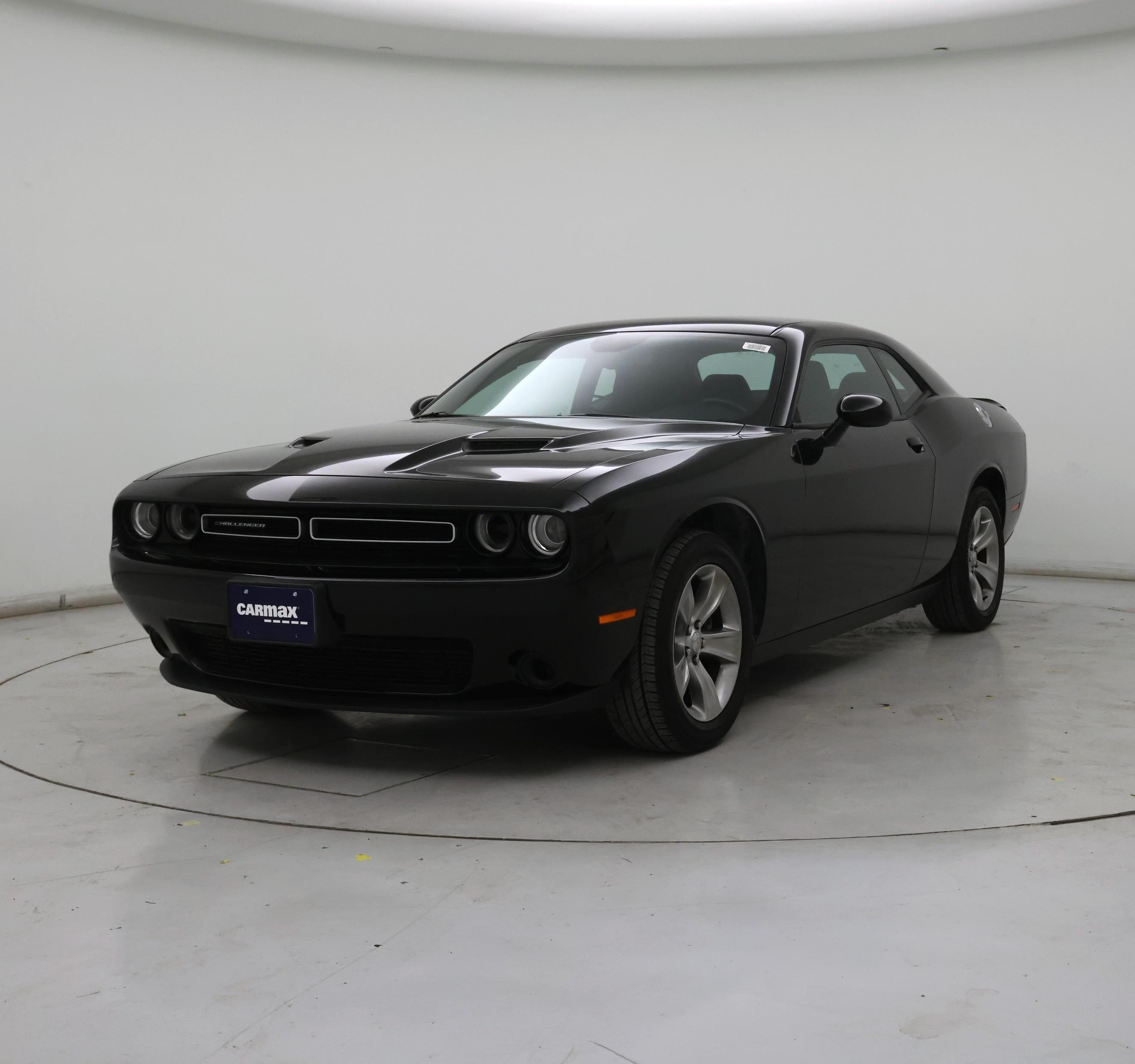 Thumbnail: 2021 Dodge Challenger - 4