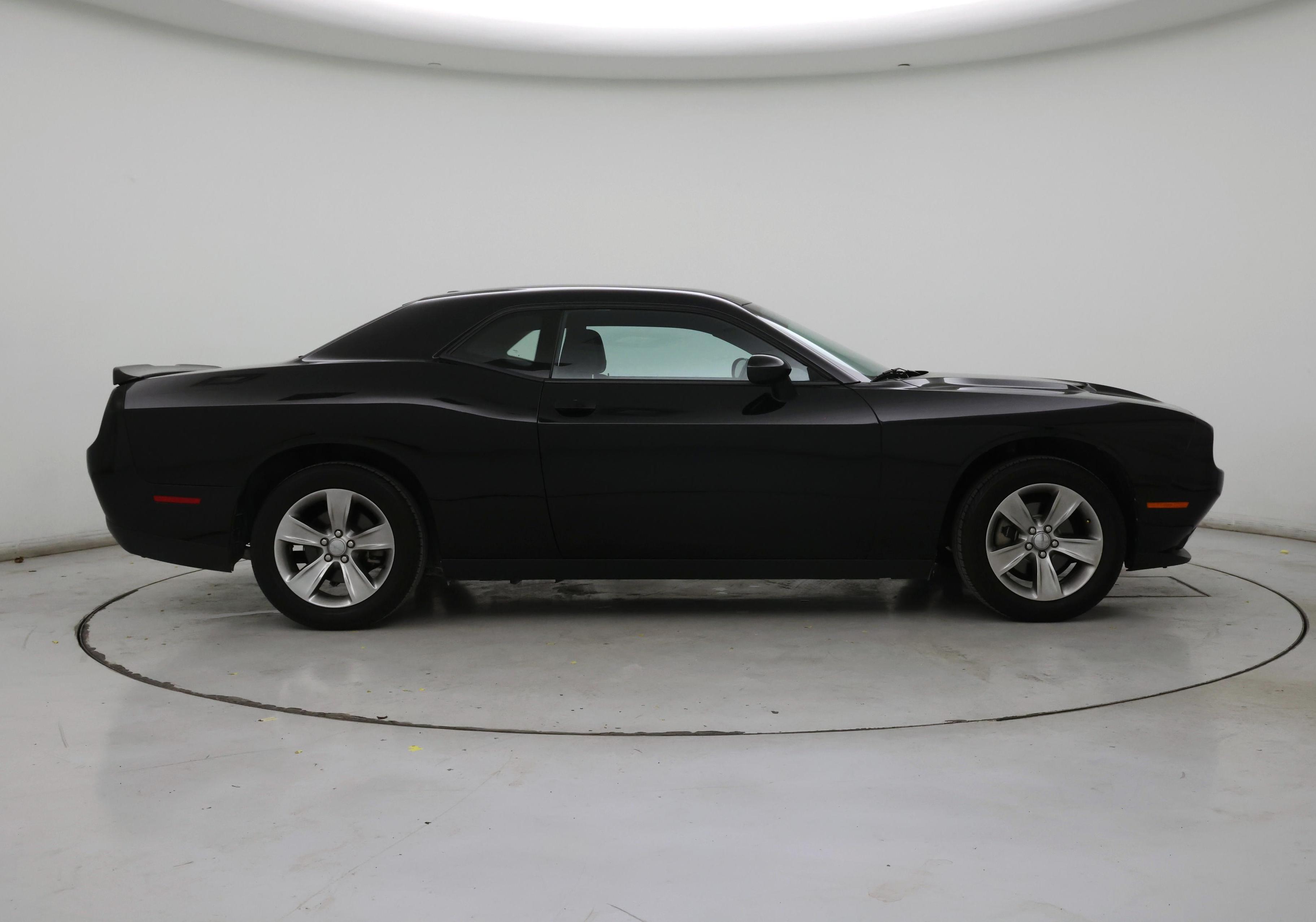 Thumbnail: 2021 Dodge Challenger - 7