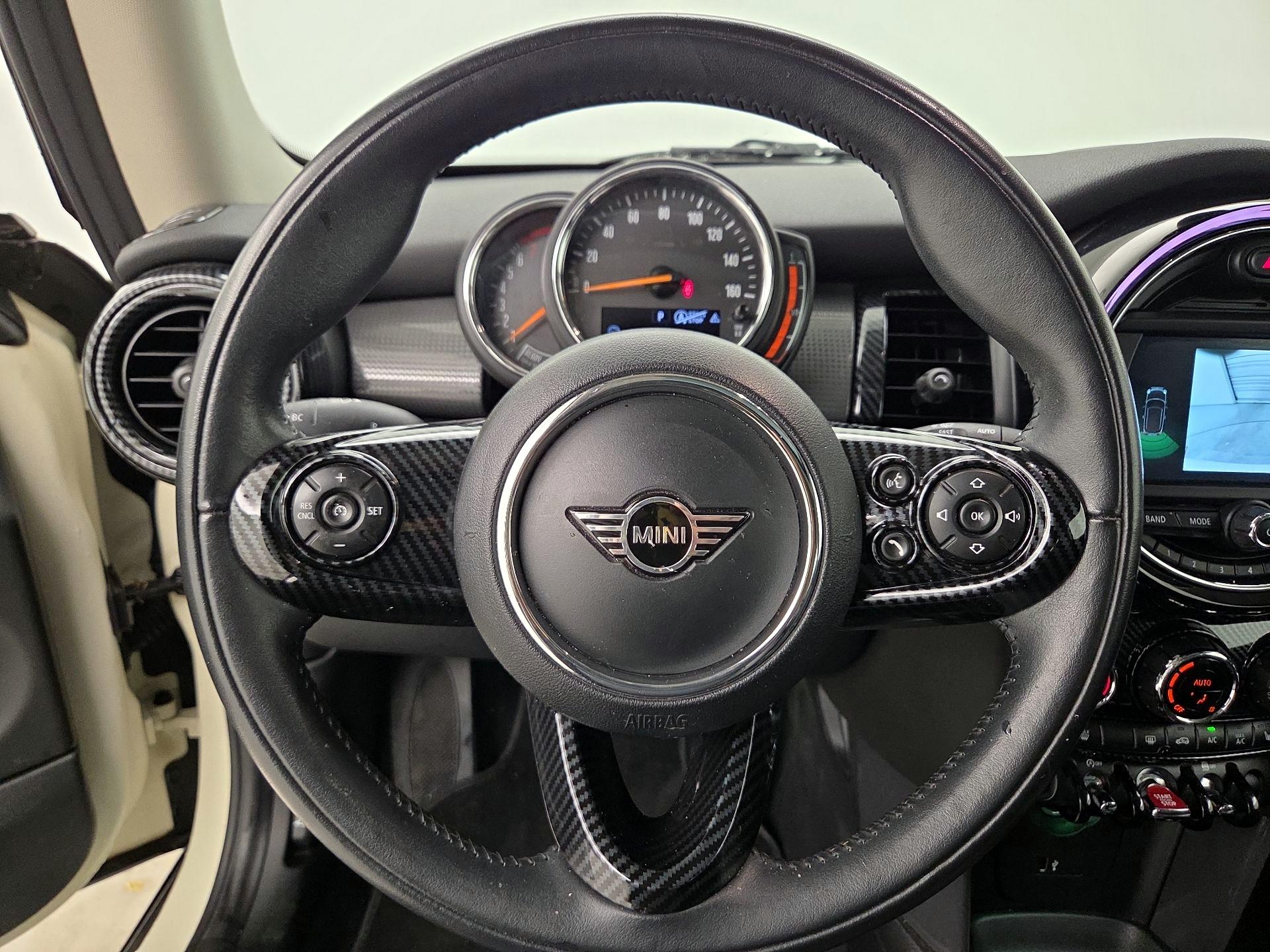 Thumbnail: 2020 MINI Cooper Hardtop - 10