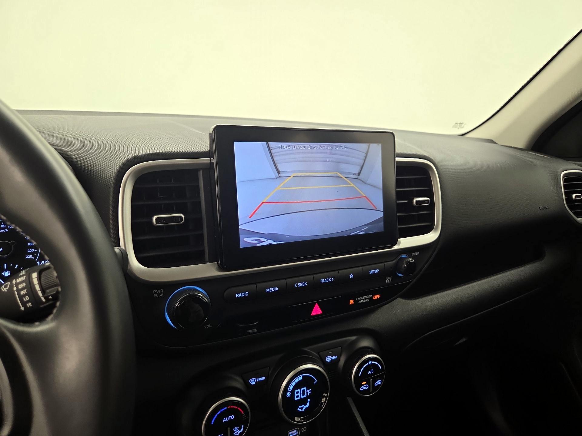 Thumbnail: 2022 Hyundai Venue - 14