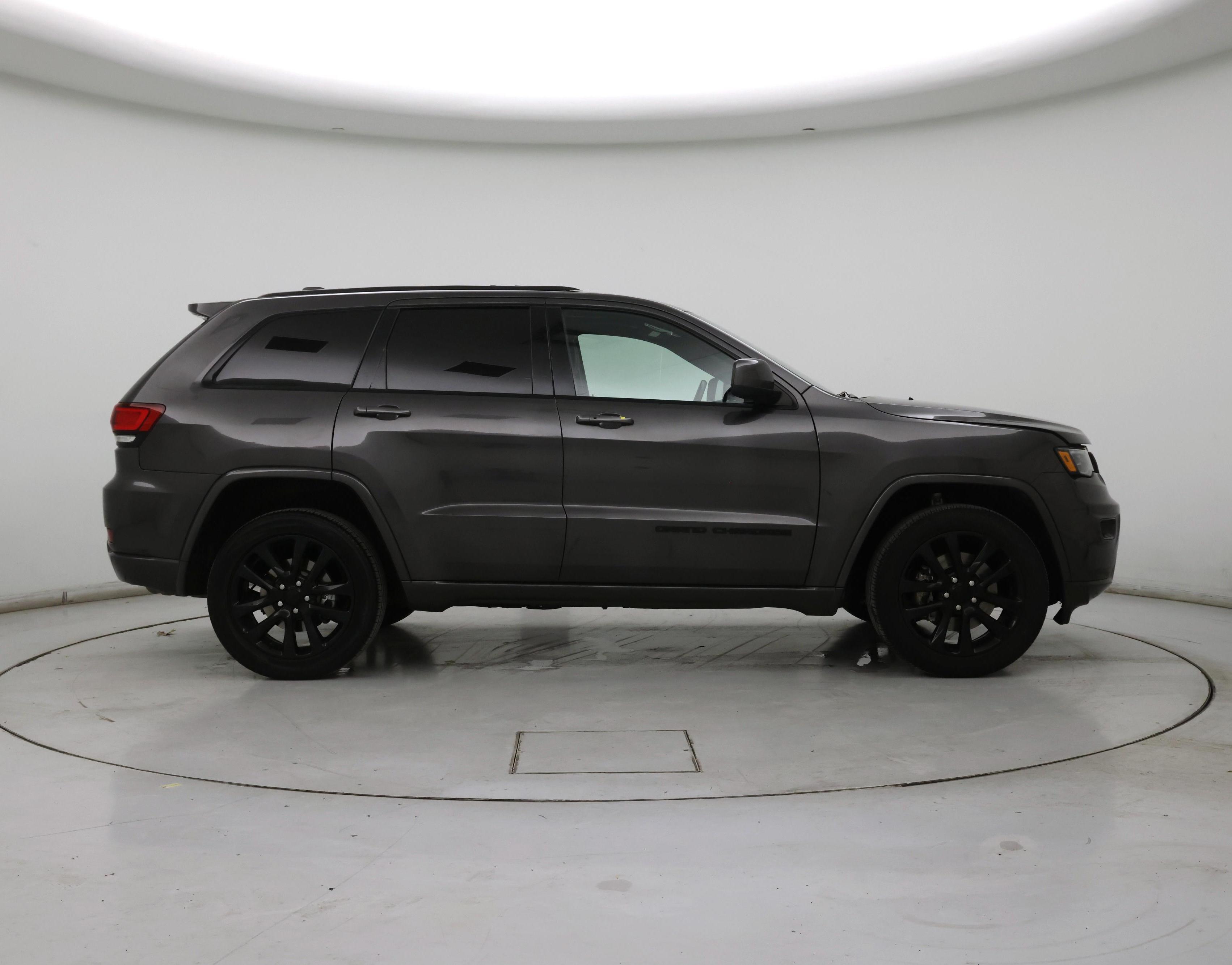 Thumbnail: 2021 Jeep Grand Cherokee - 7