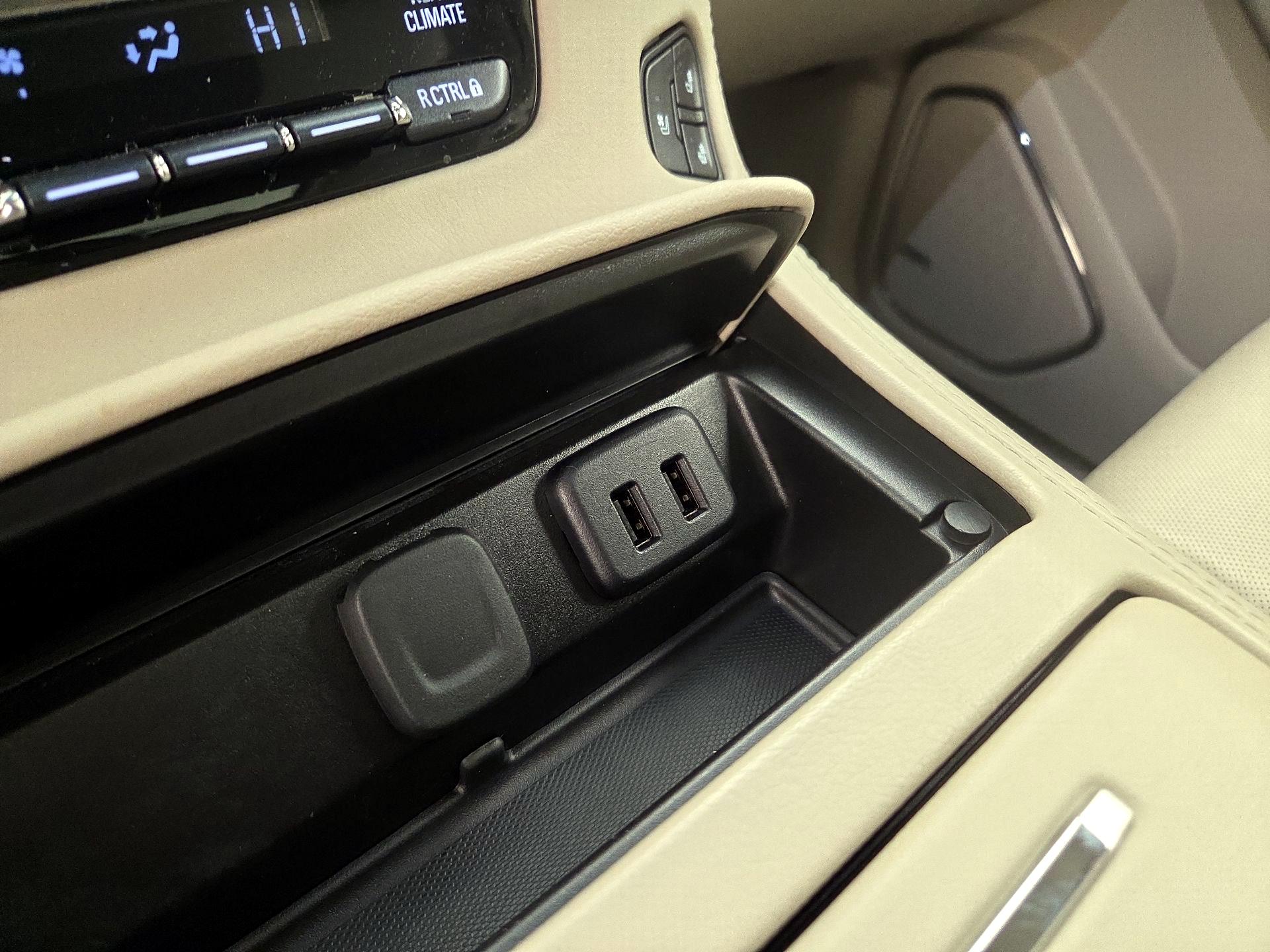 Thumbnail: 2019 GMC Yukon - 19