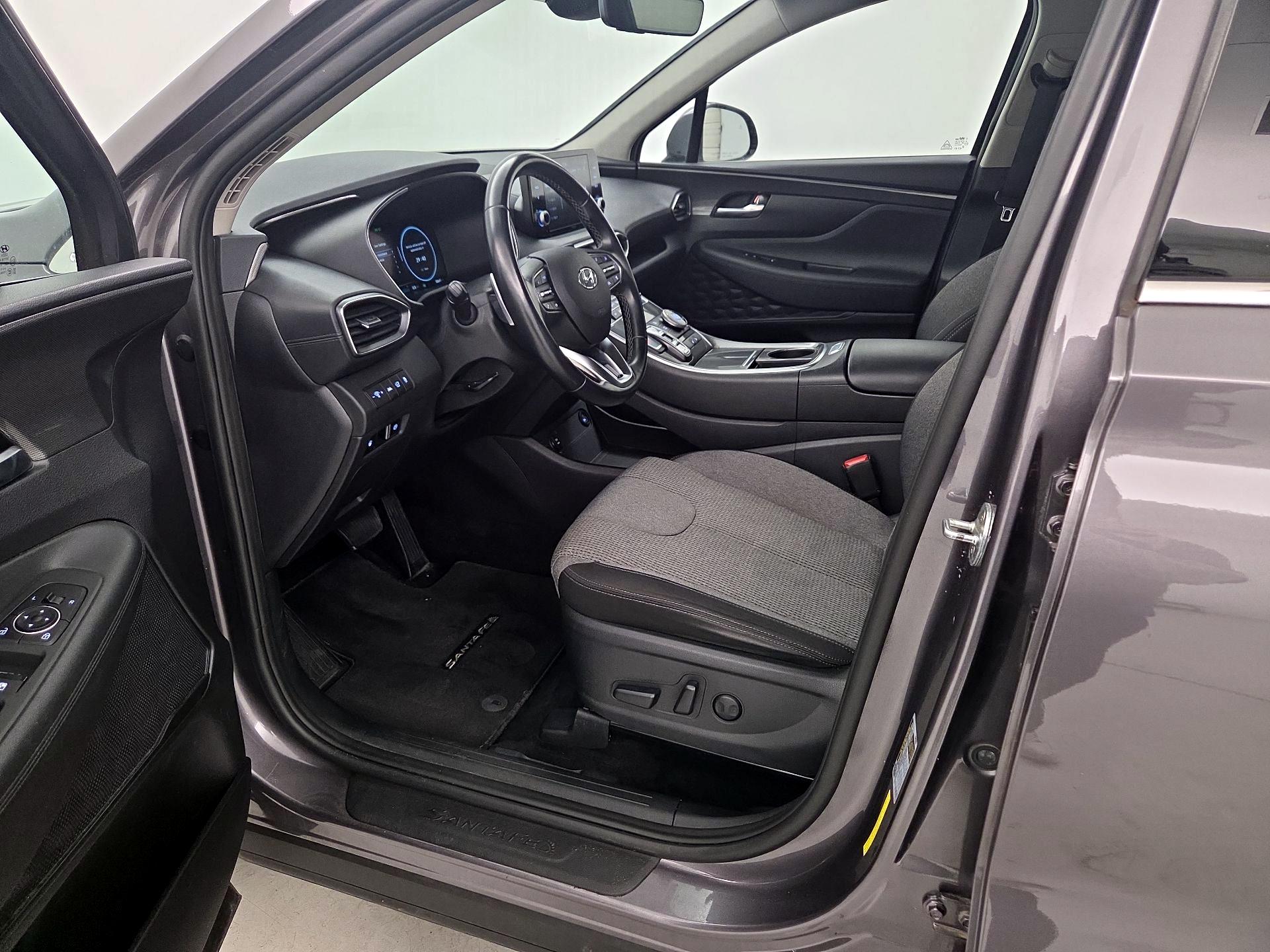 Thumbnail: 2022 Hyundai Santa Fe - 11