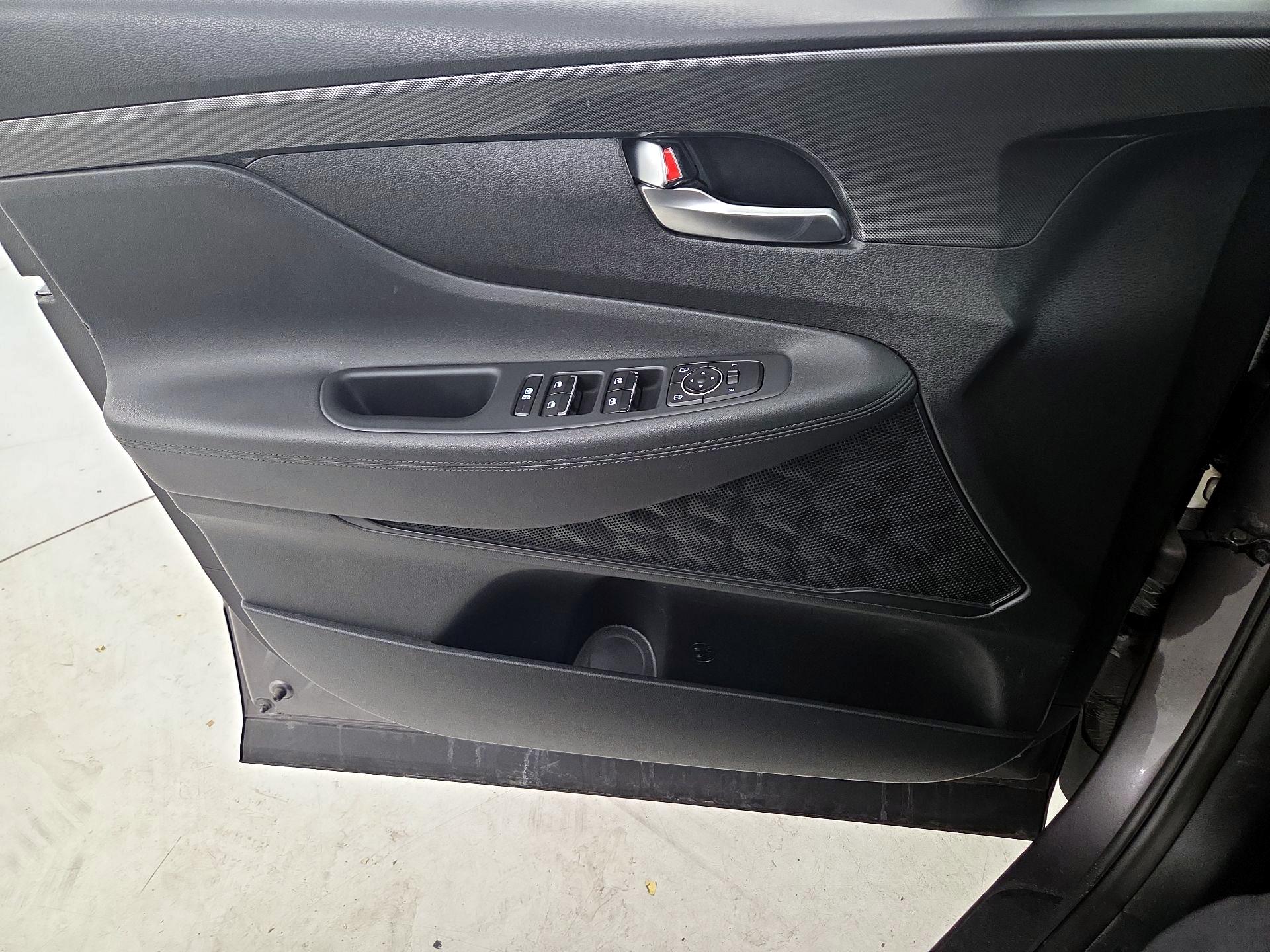 Thumbnail: 2022 Hyundai Santa Fe - 12