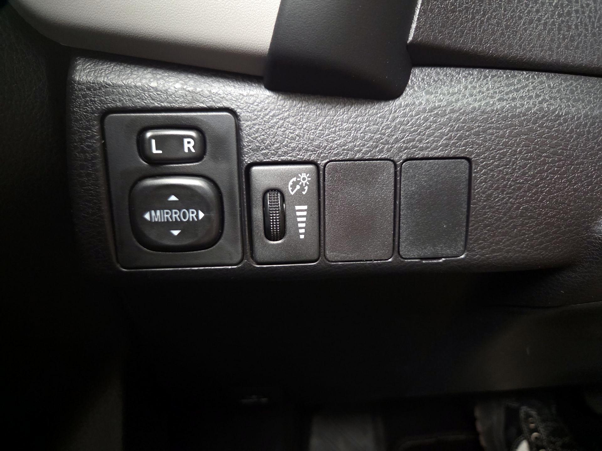 Thumbnail: 2019 Toyota Corolla - 11