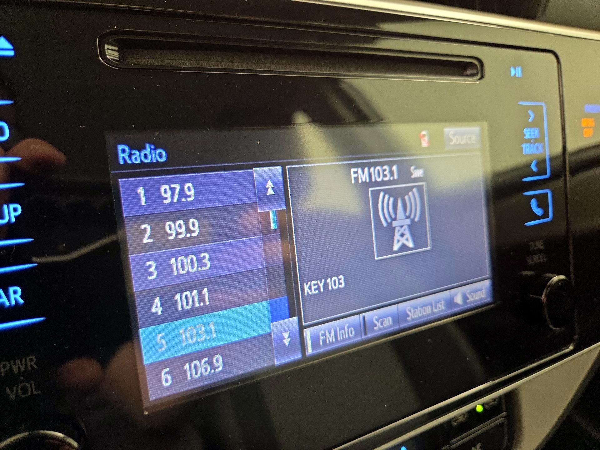 Thumbnail: 2019 Toyota Corolla - 13