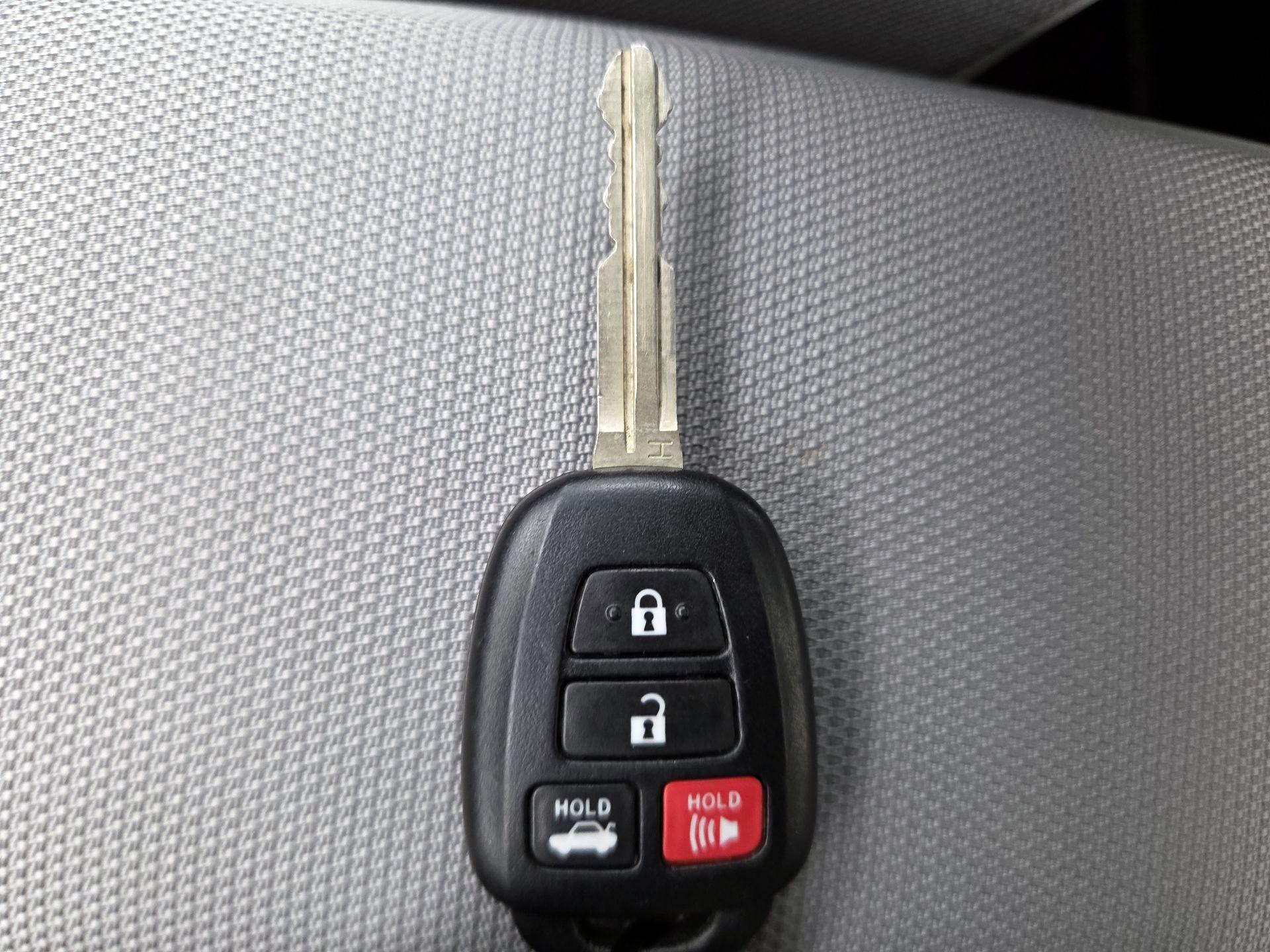 Thumbnail: 2019 Toyota Corolla - 20