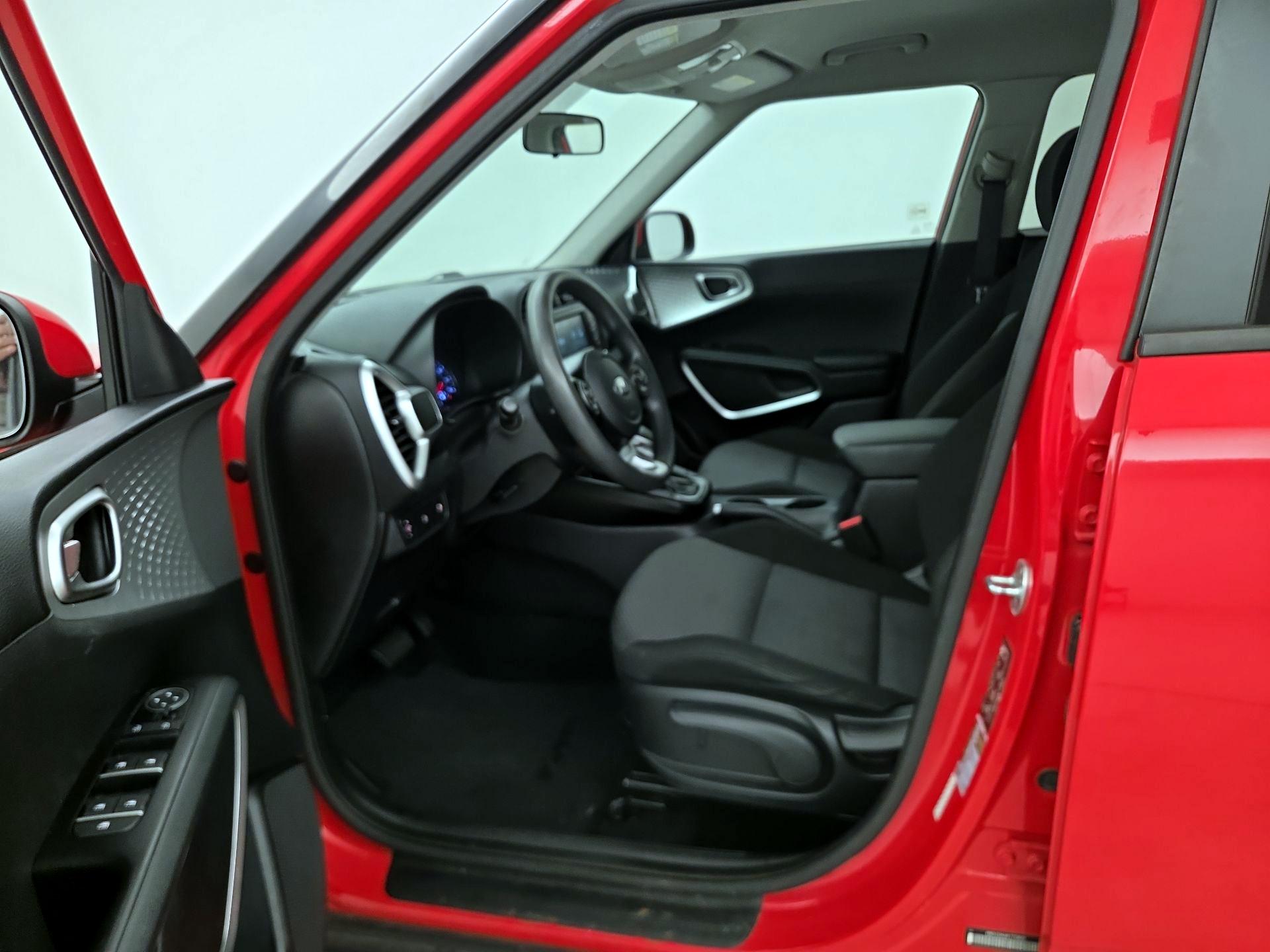 Thumbnail: 2020 Kia Soul - 11