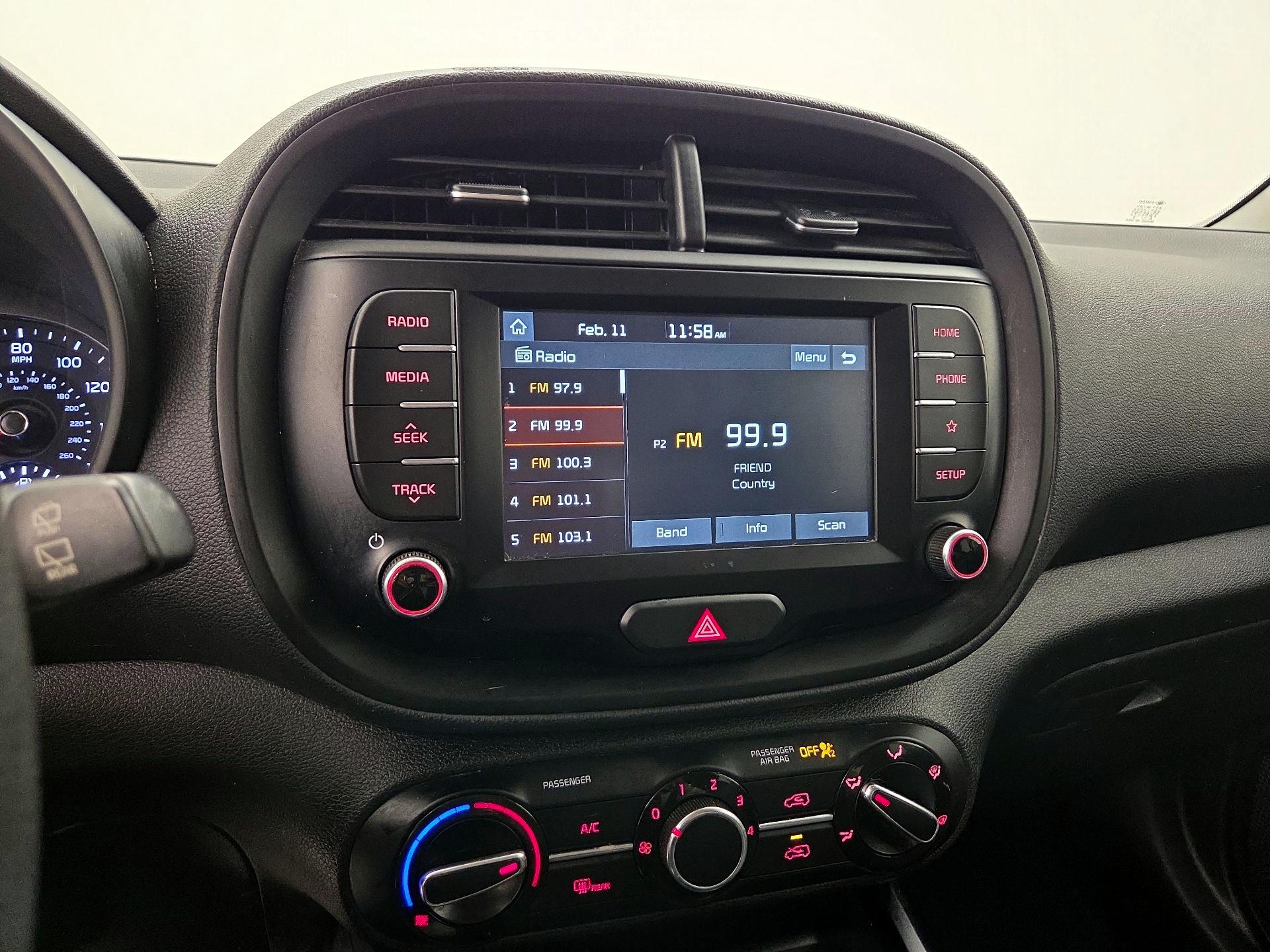 Thumbnail: 2020 Kia Soul - 15